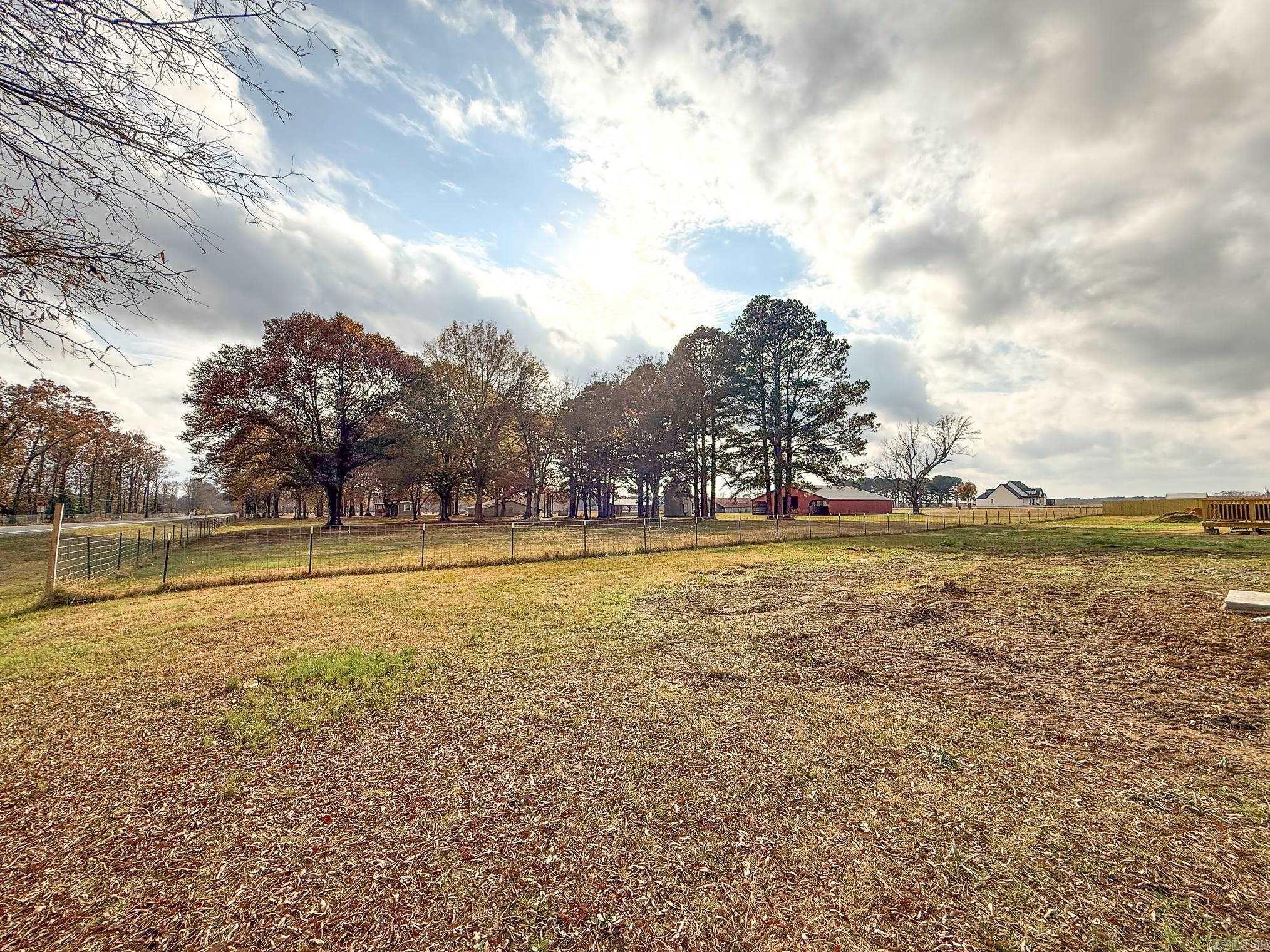 101 LLOYD HENDERSON  Beebe, AR