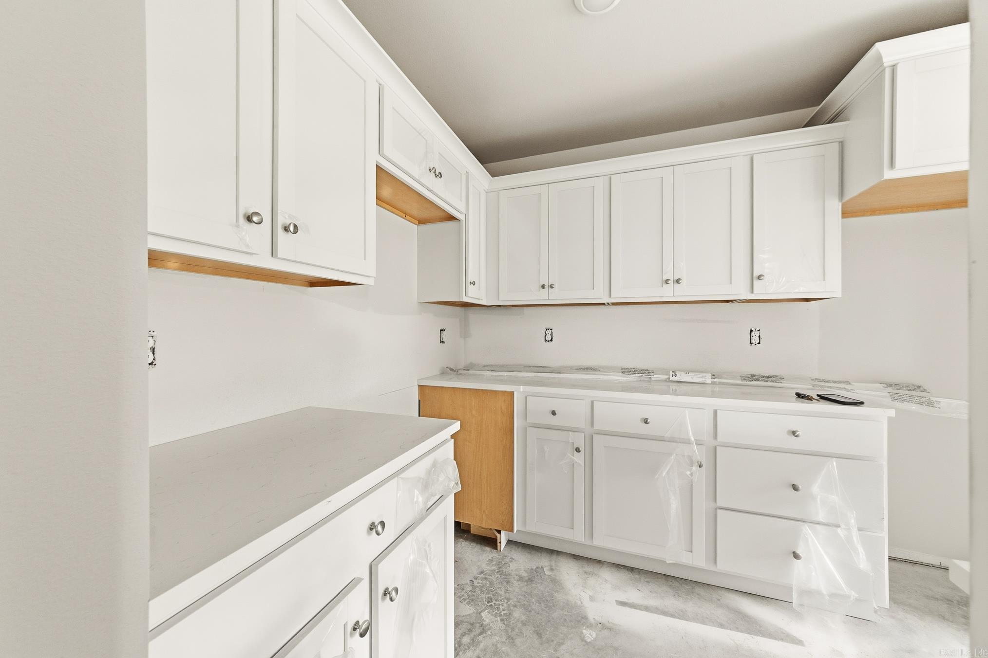 105 LLOYD HENDERSON  Beebe, AR