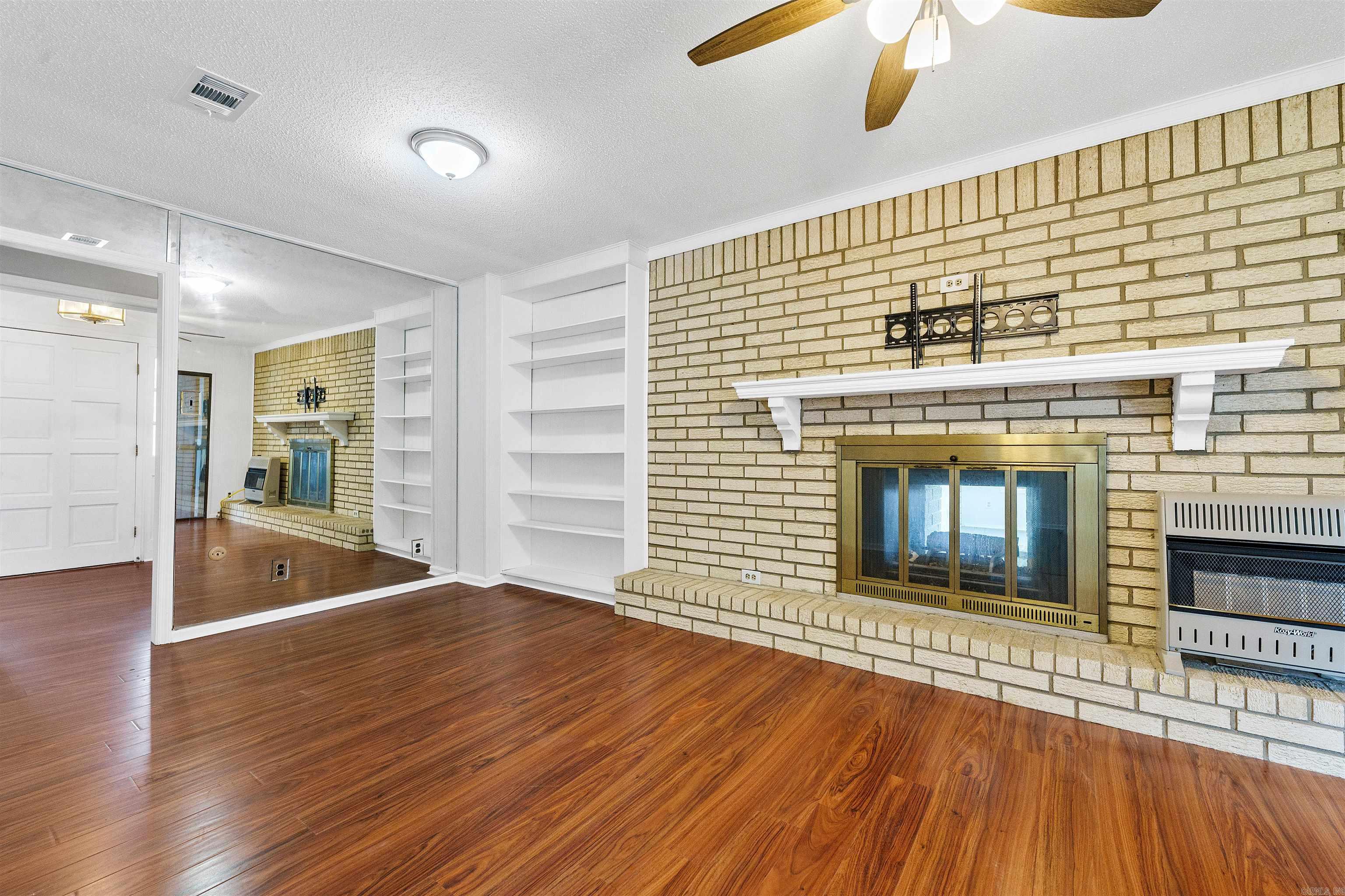 6500 W 12th  Little Rock, AR