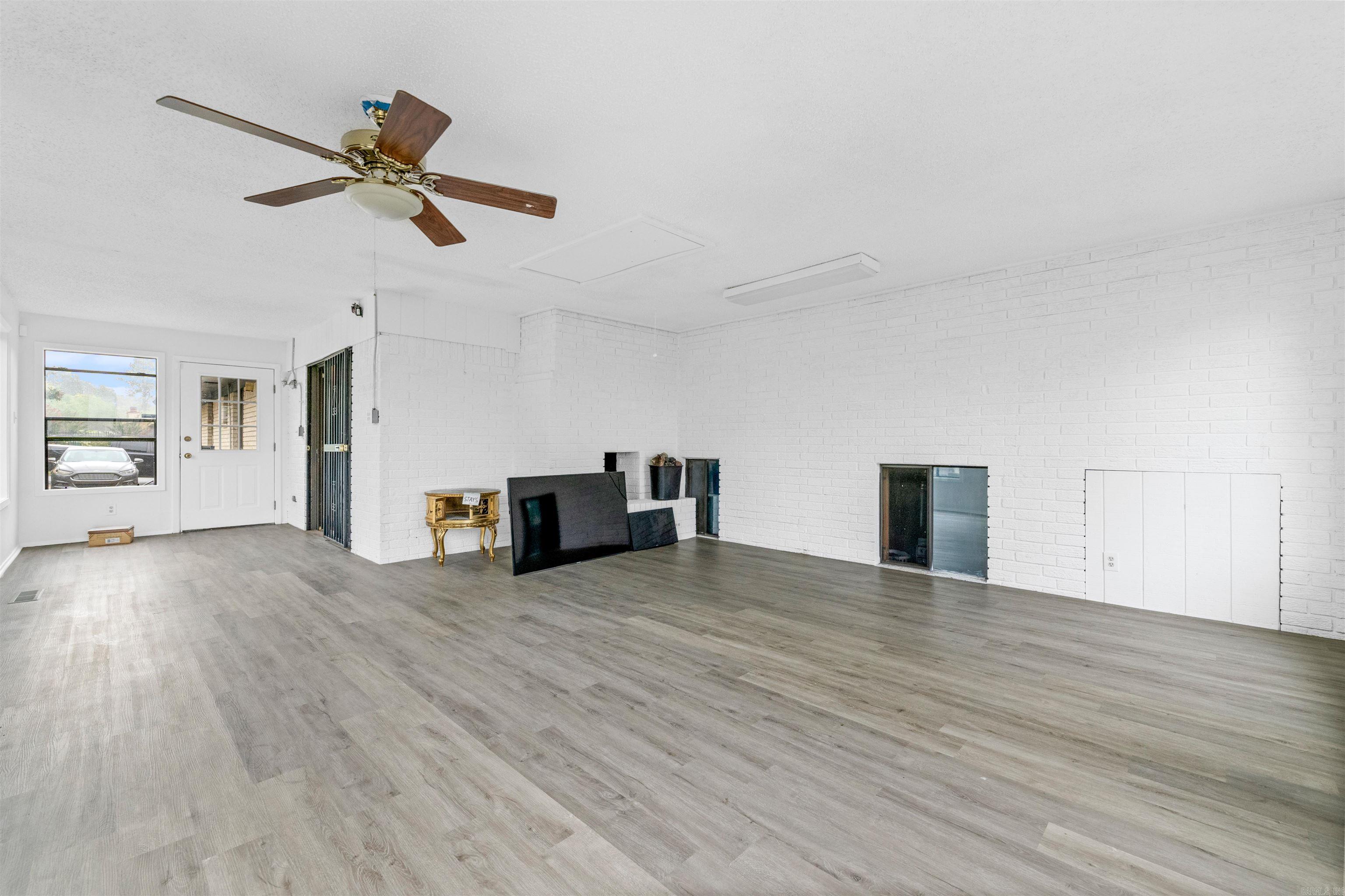 6500 W 12th  Little Rock, AR