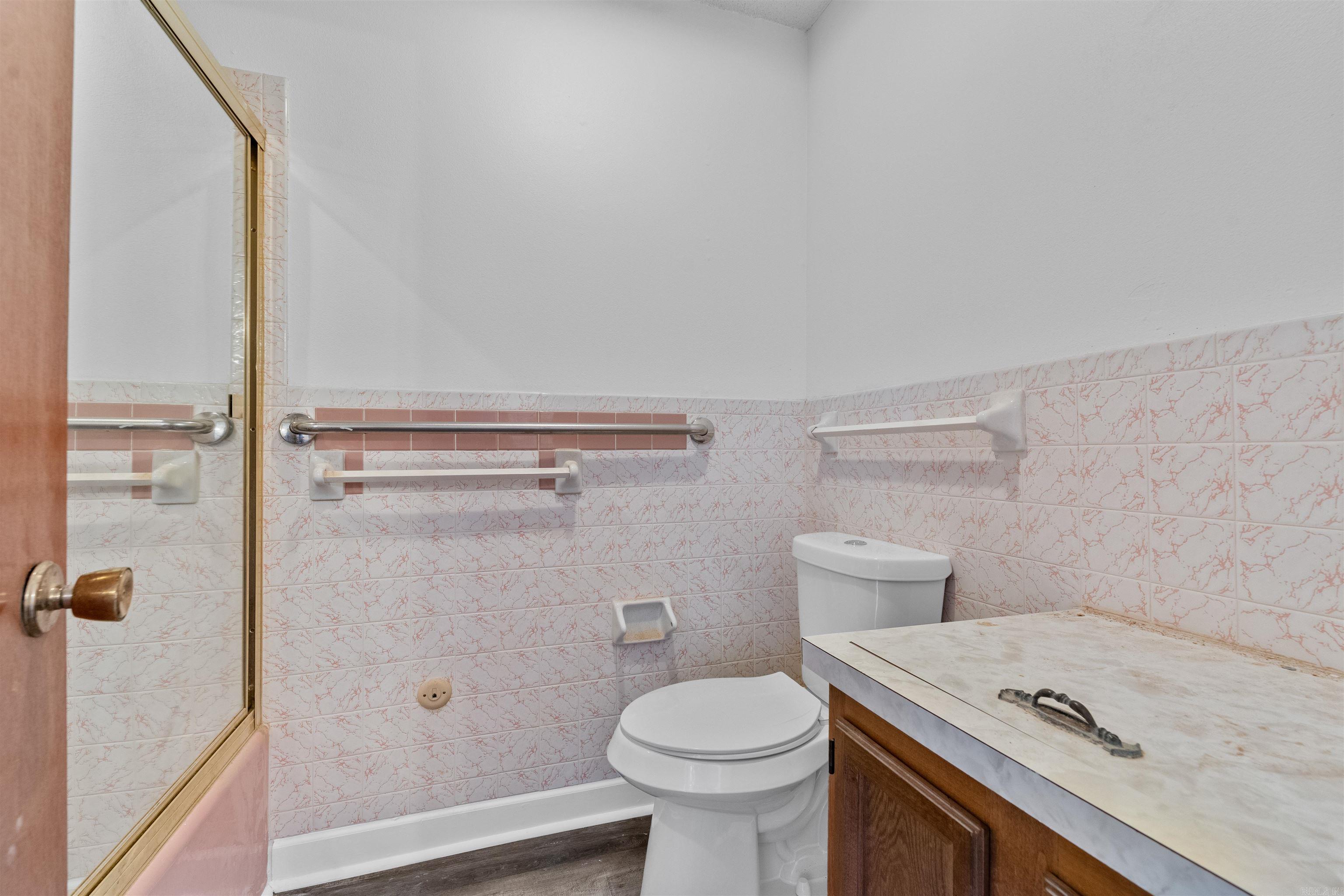 6500 W 12th  Little Rock, AR