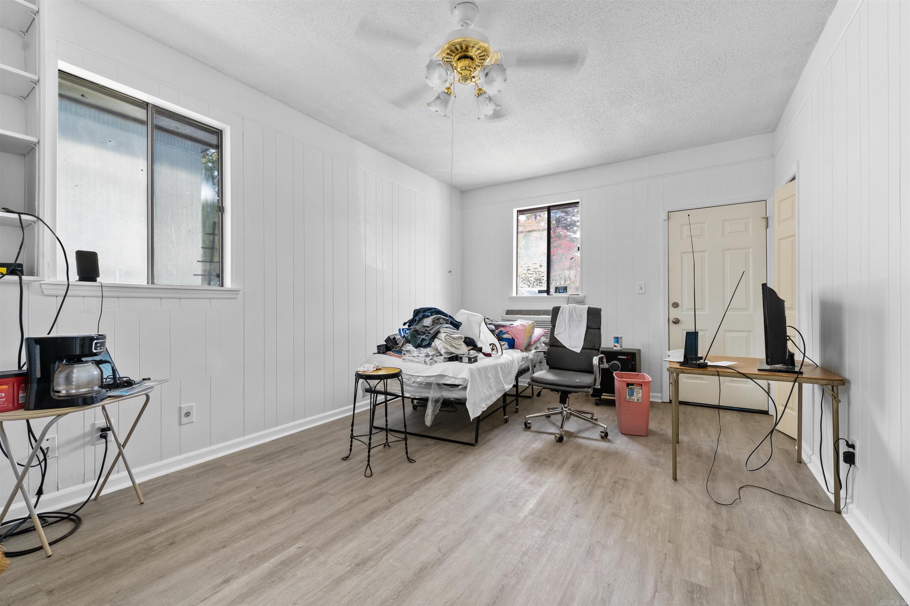 6500 W 12th  Little Rock, AR