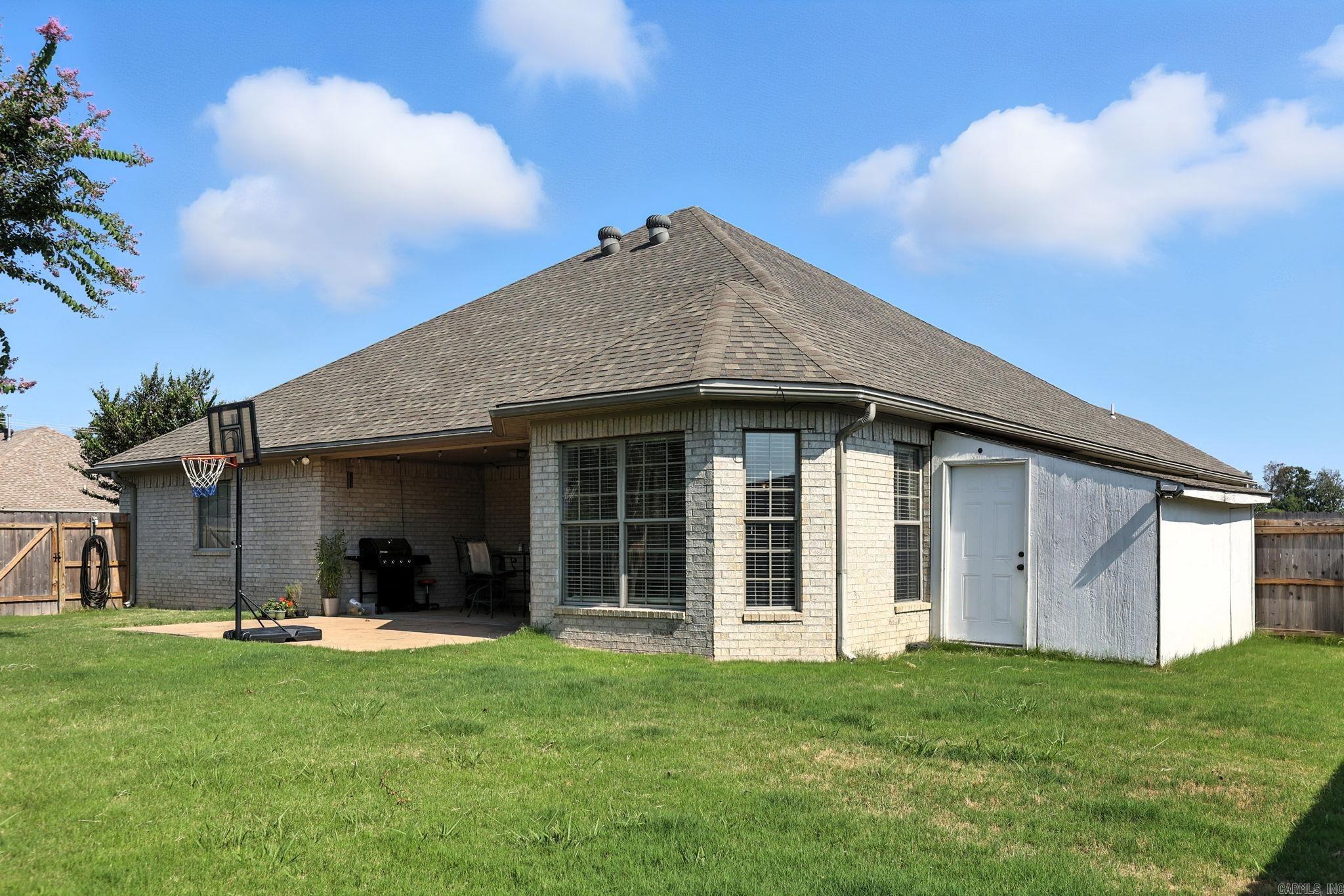 308 Country Club  Maumelle, AR