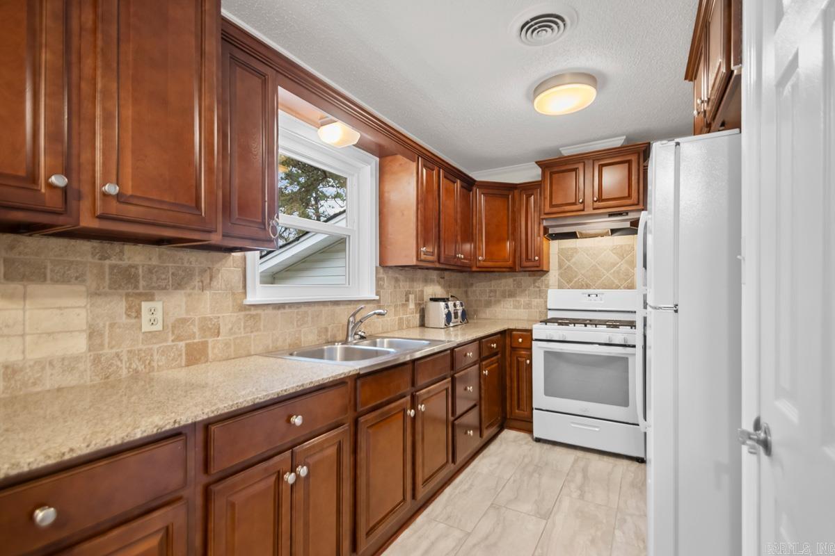 818 Ryan  Benton, AR