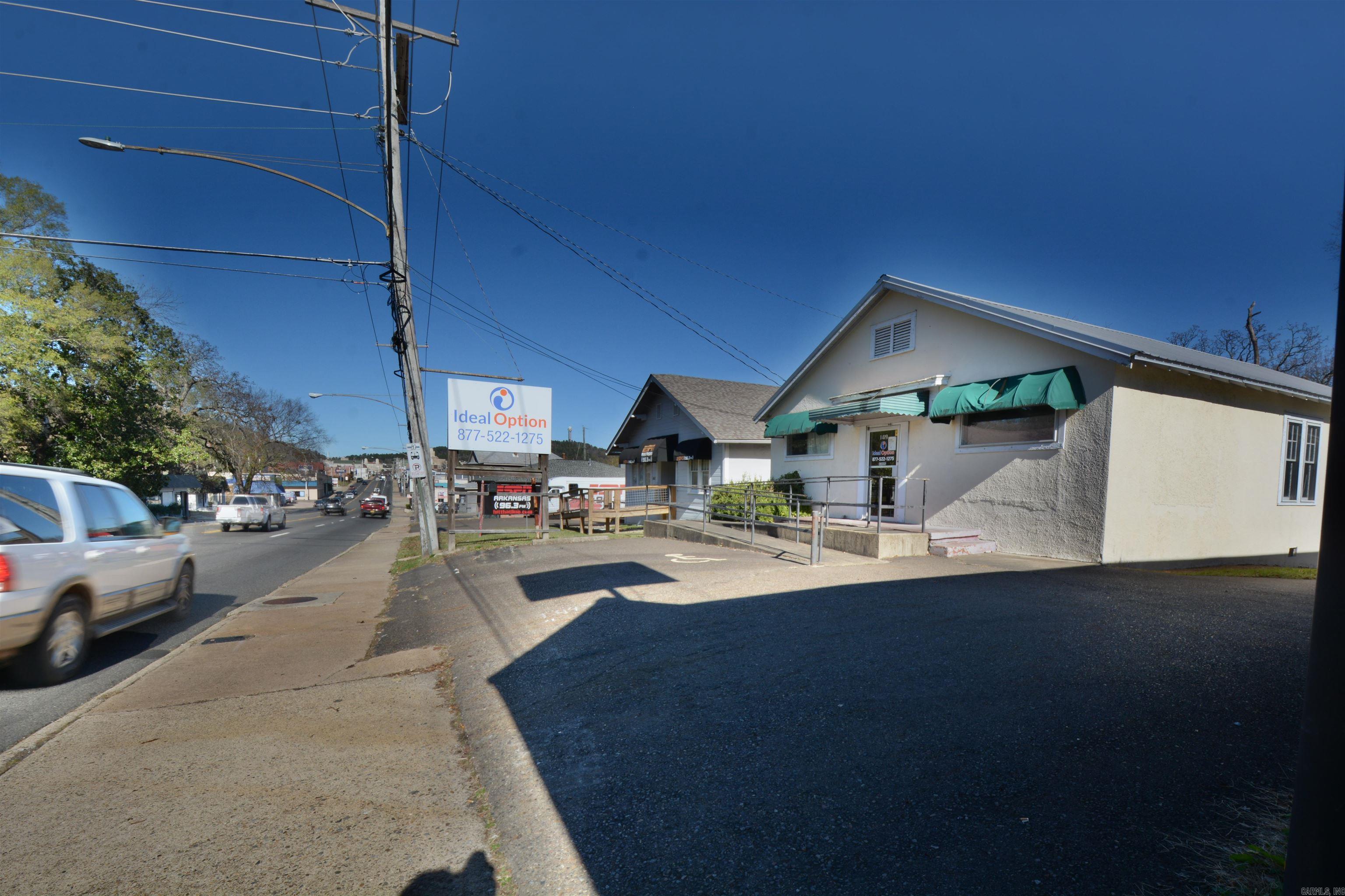 1419 CENTRAL  Hot Springs, AR