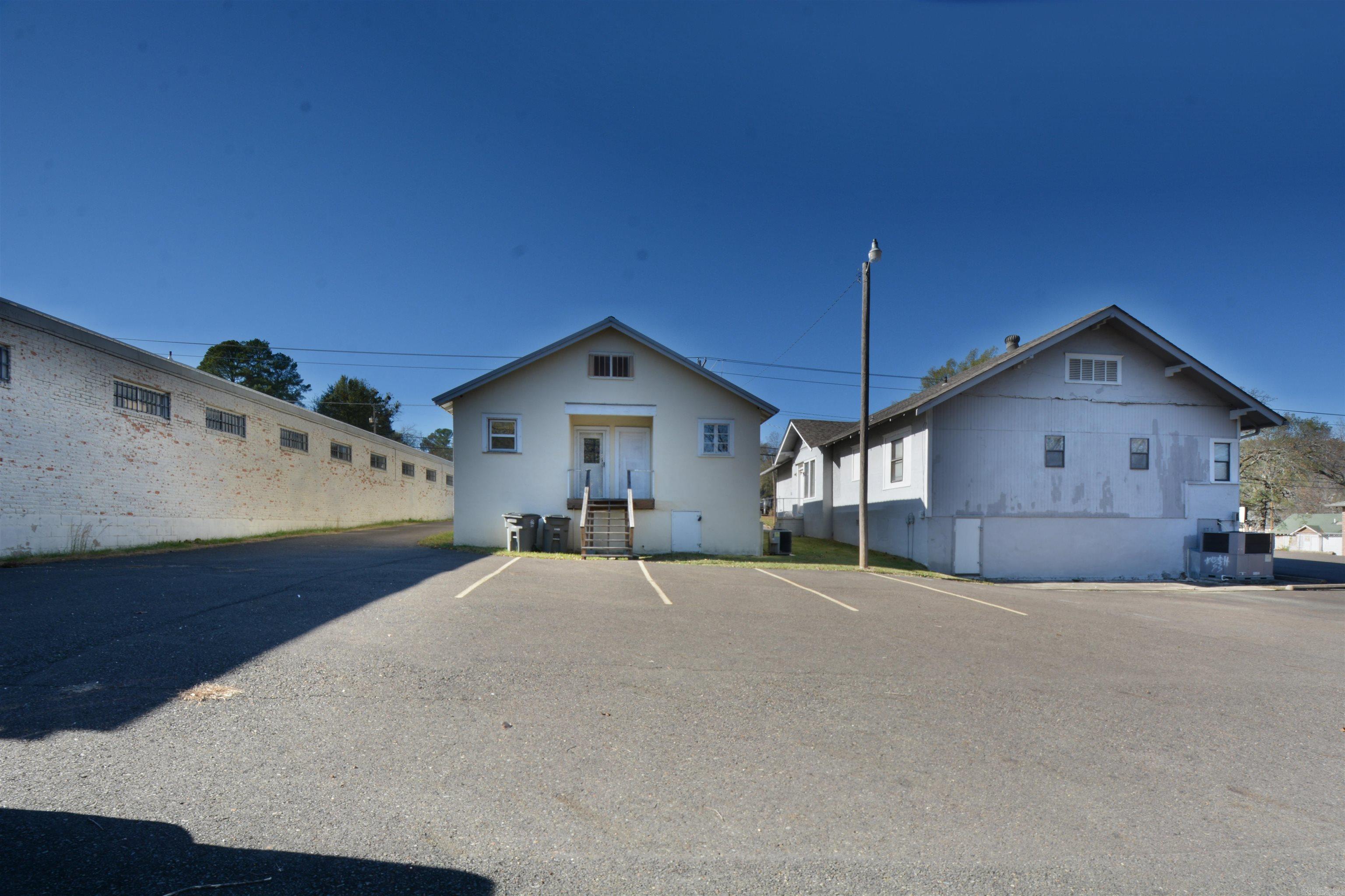 1419 CENTRAL  Hot Springs, AR