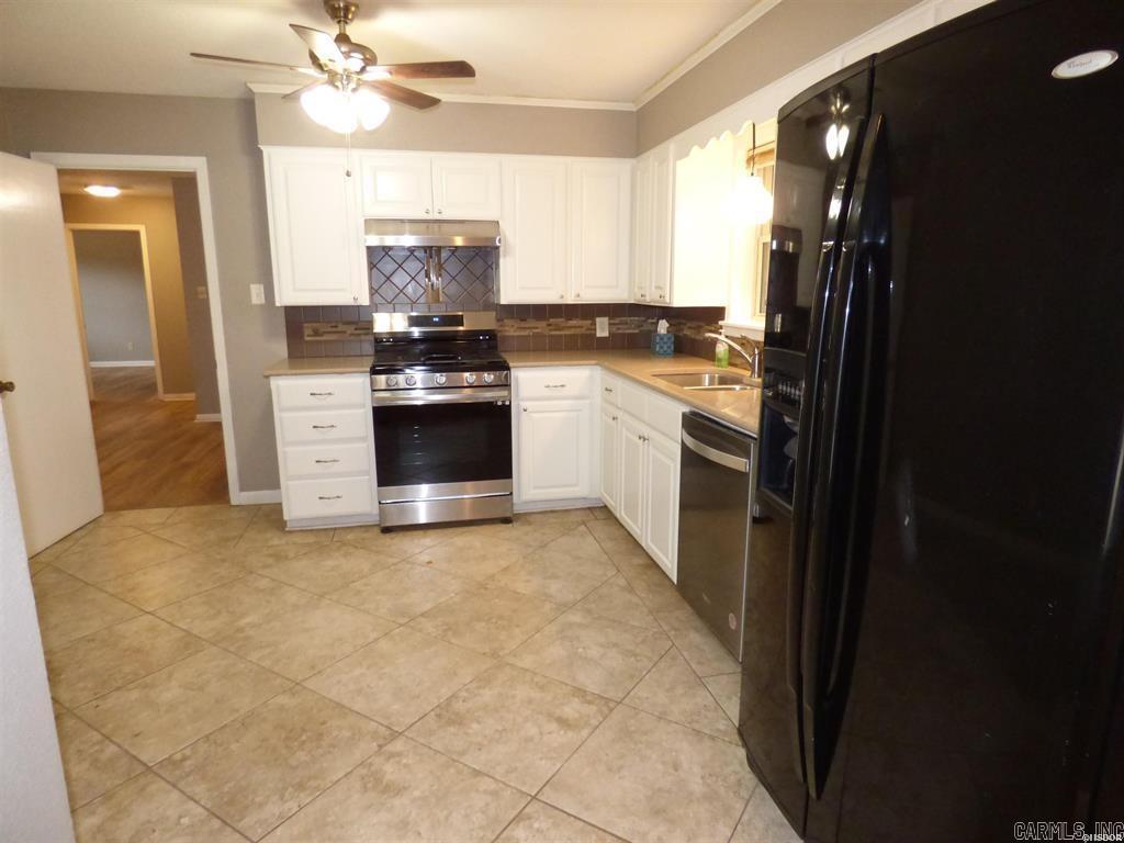 110 Marigold Hot Springs, AR 71913