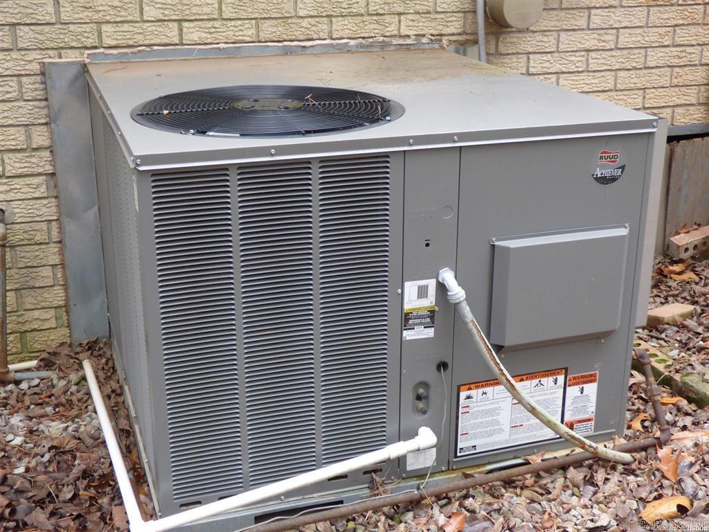 110 Marigold Hot Springs, AR 71913