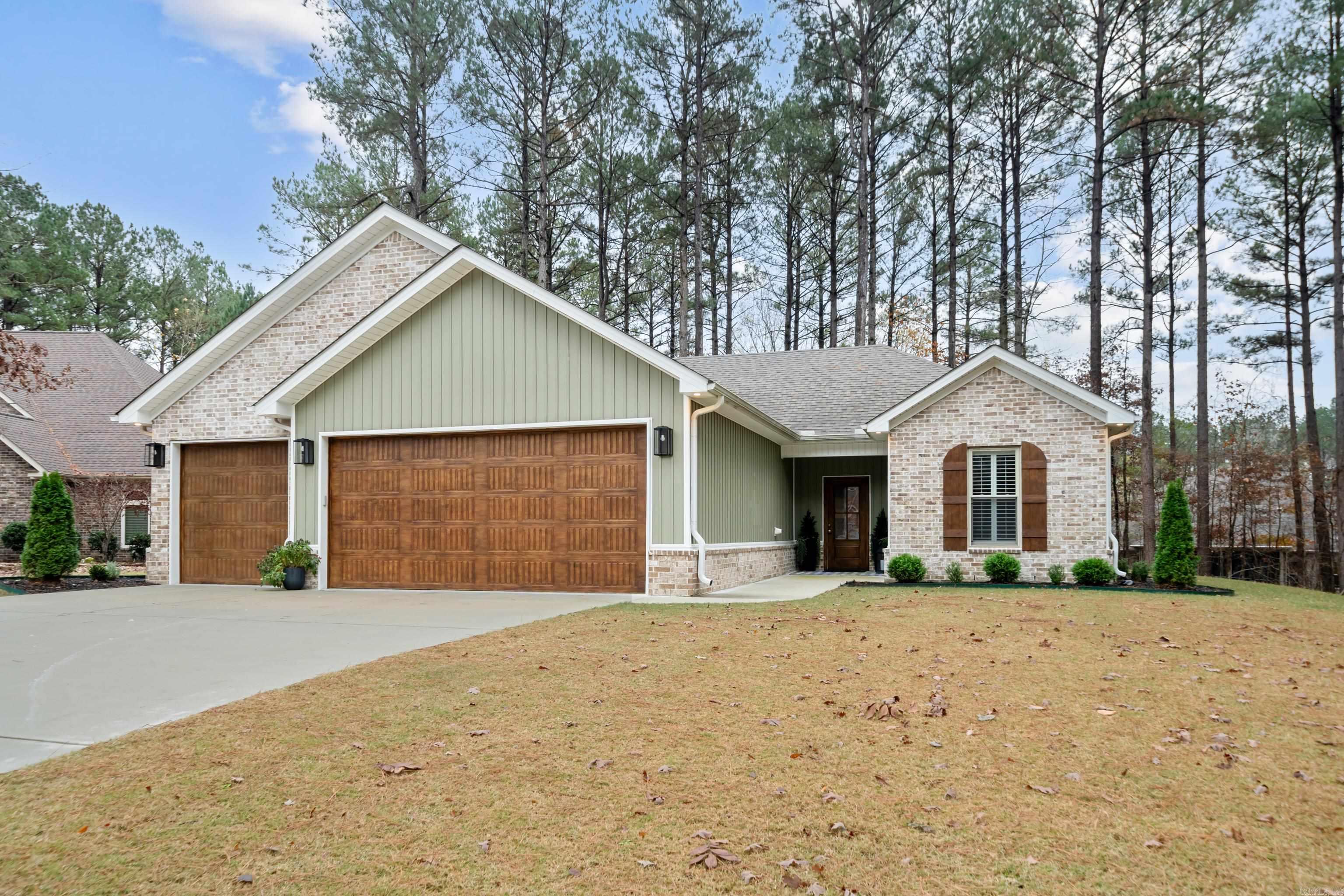 24 Gloria Drive  Hot Springs Village, AR