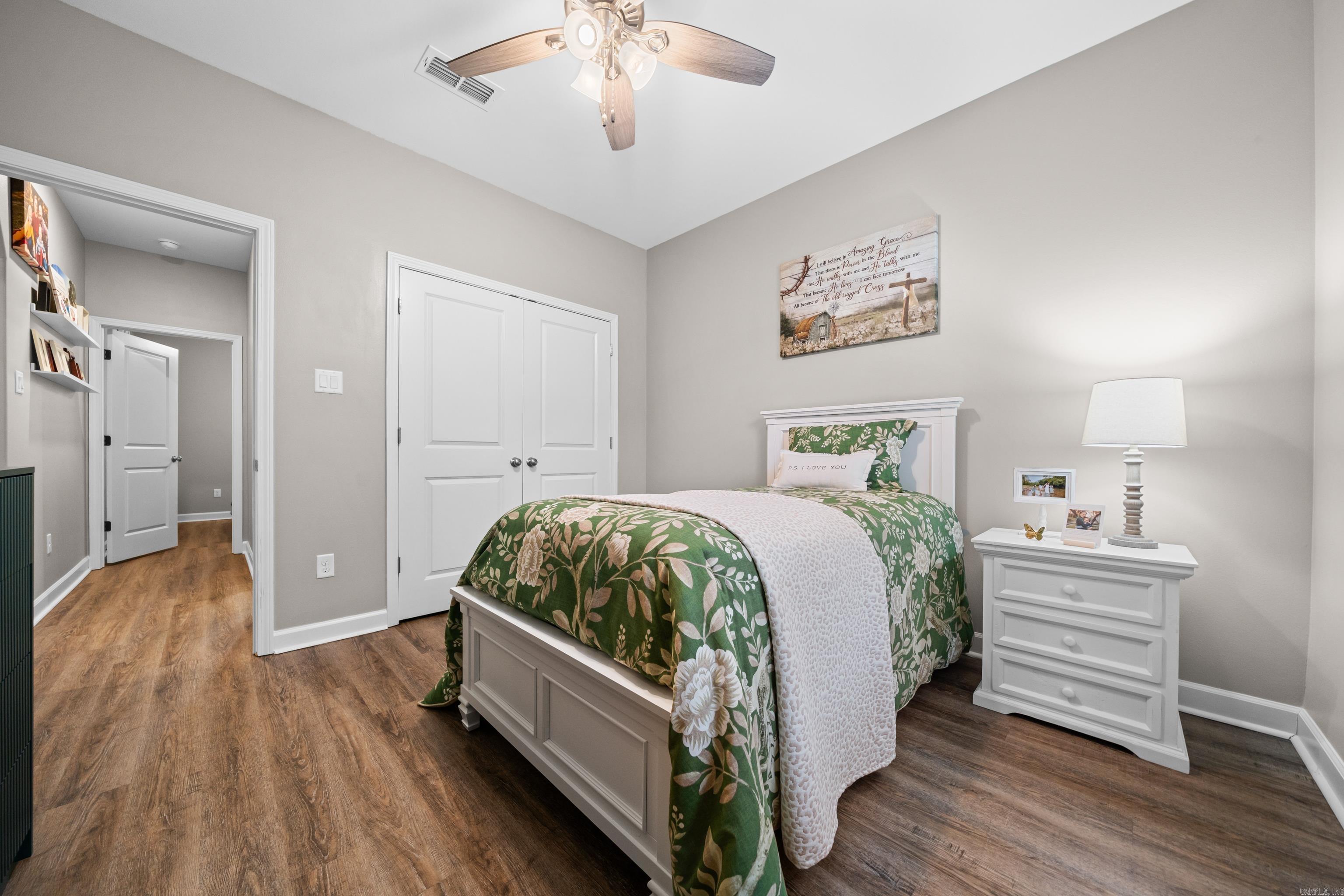 24 Gloria Drive  Hot Springs Village, AR