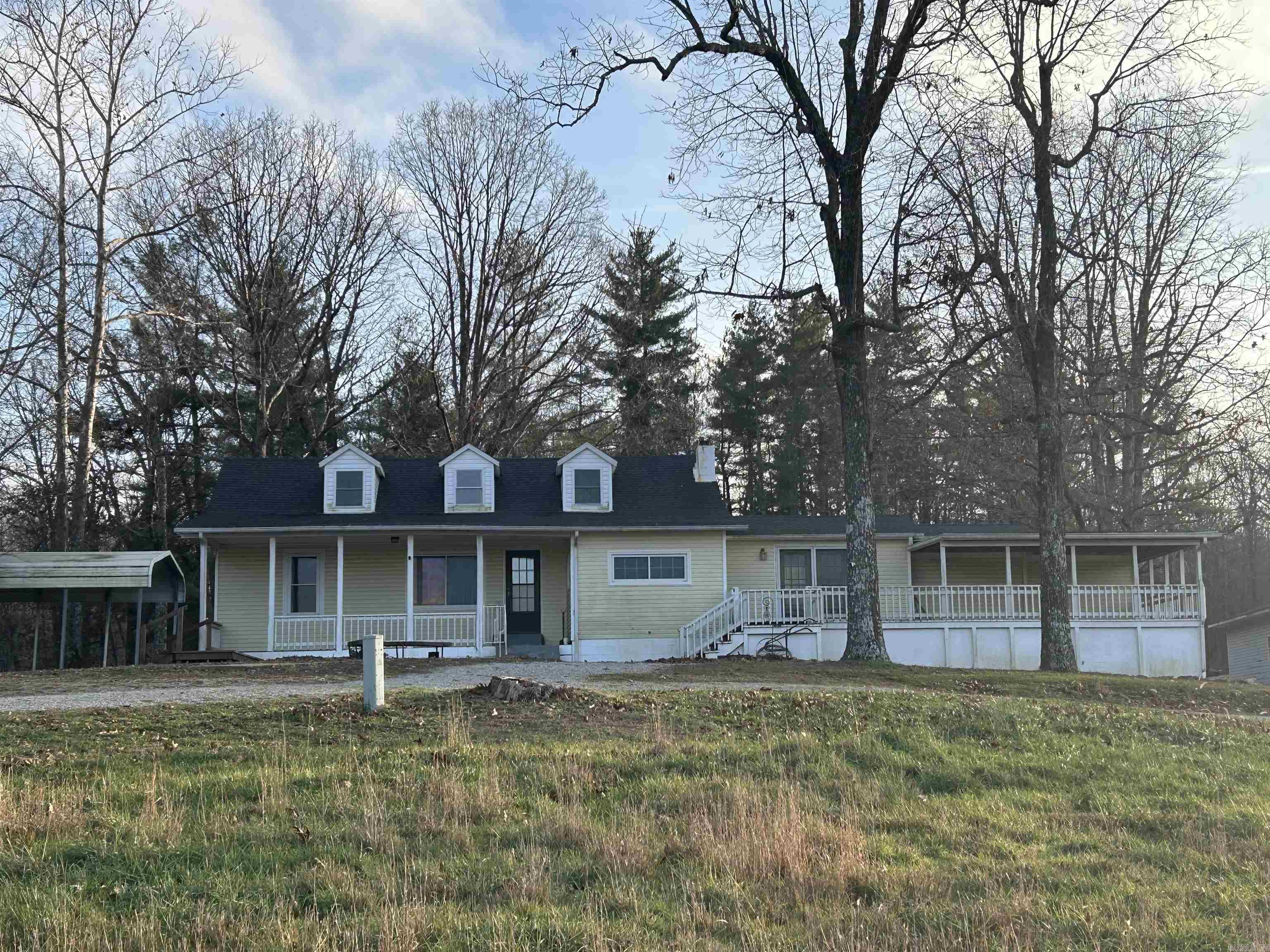 2483 County Road 314  Alton, MO