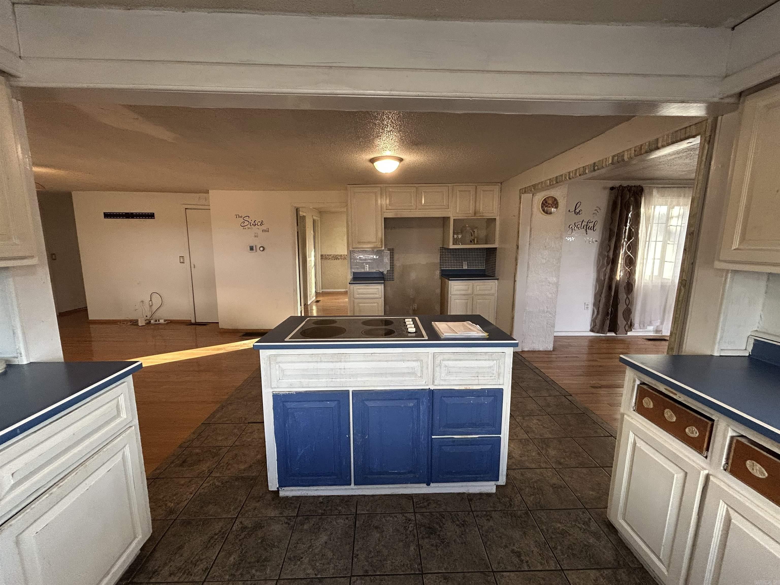 2483 County Road 314  Alton, MO