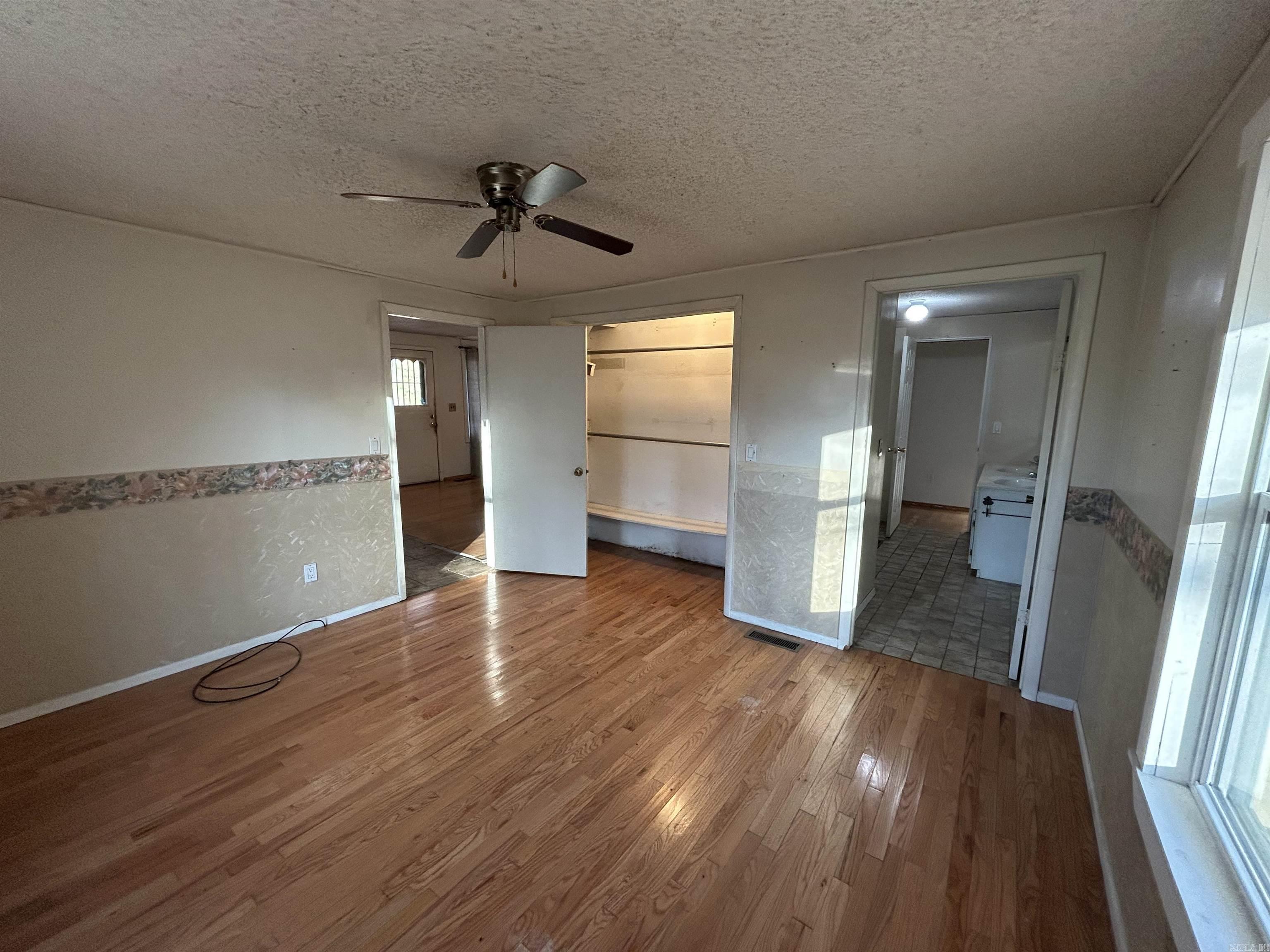 2483 County Road 314  Alton, MO