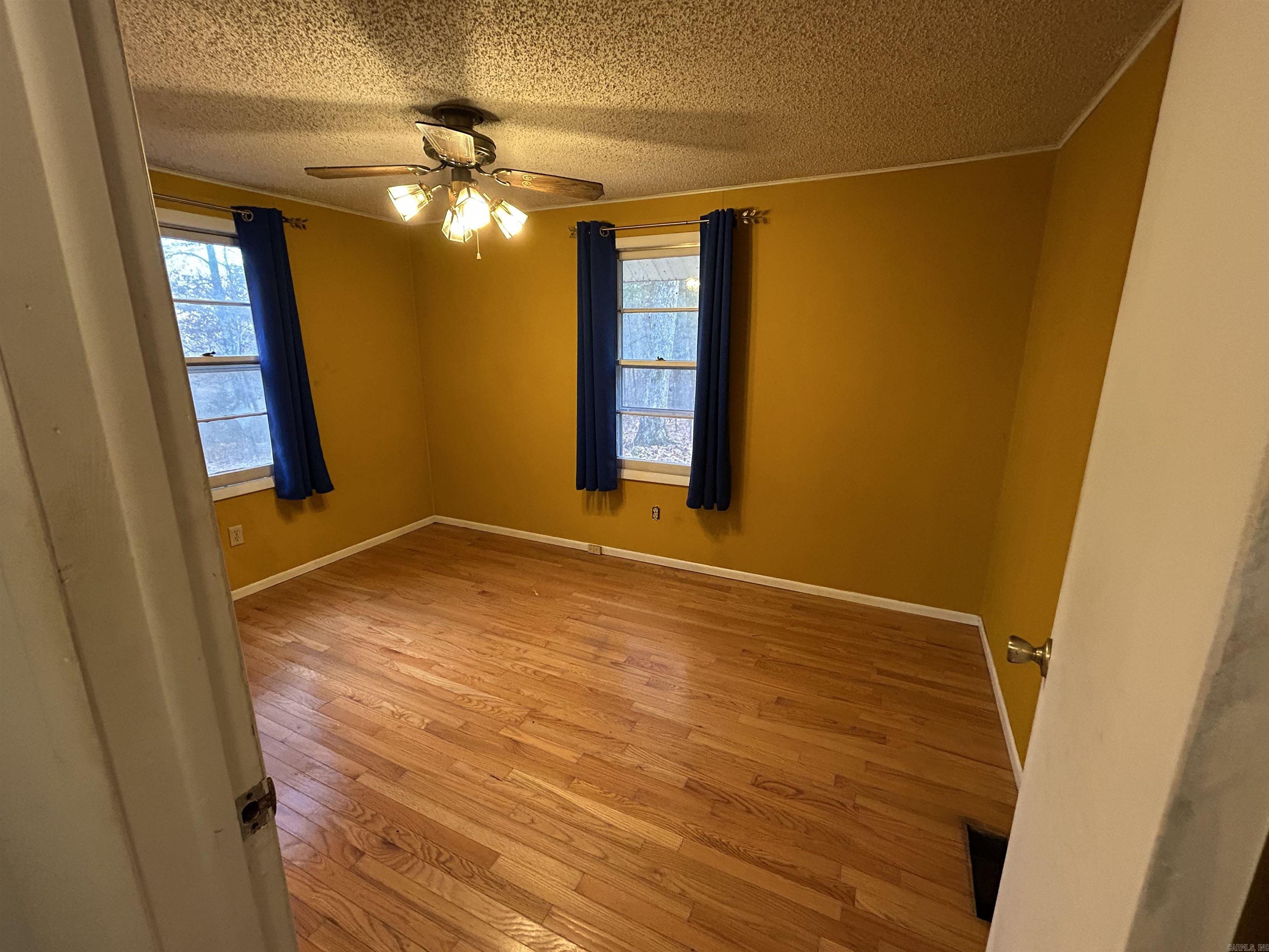 2483 County Road 314  Alton, MO