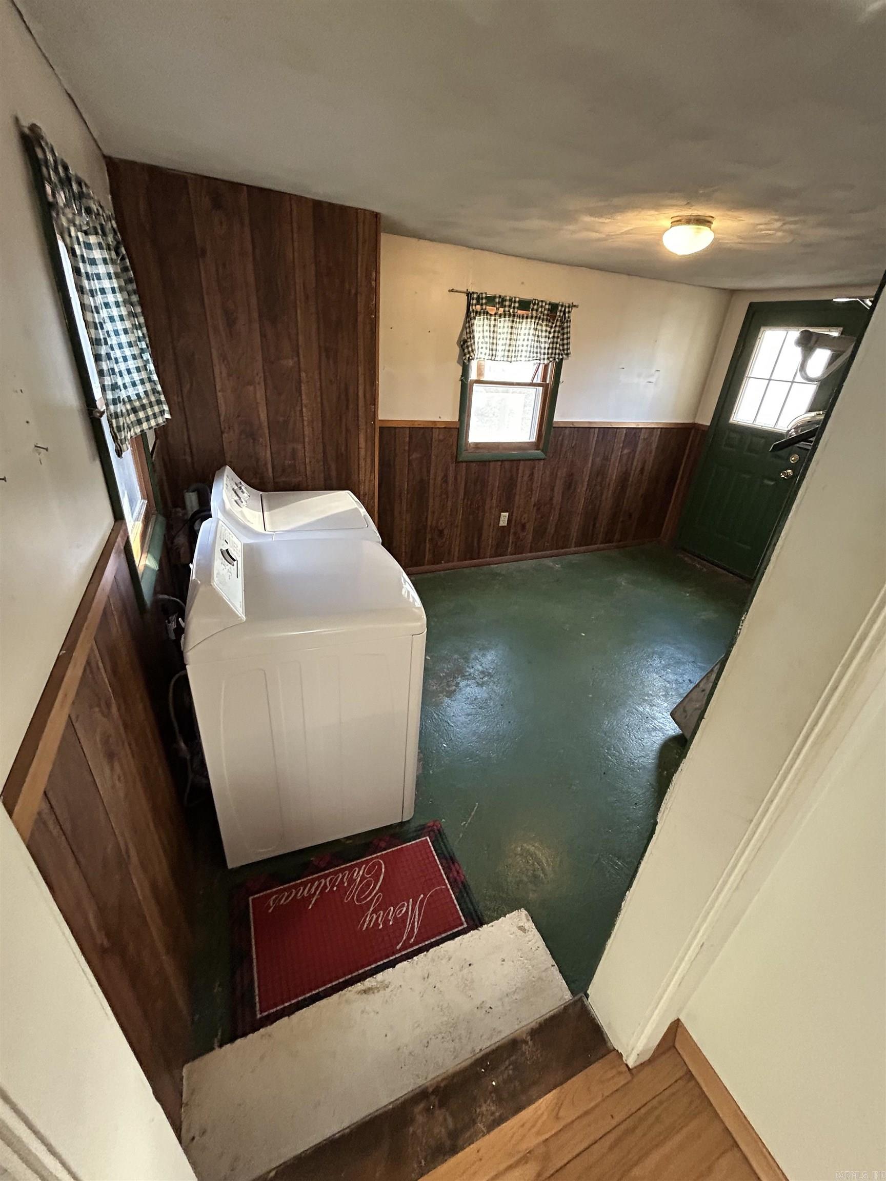 2483 County Road 314  Alton, MO