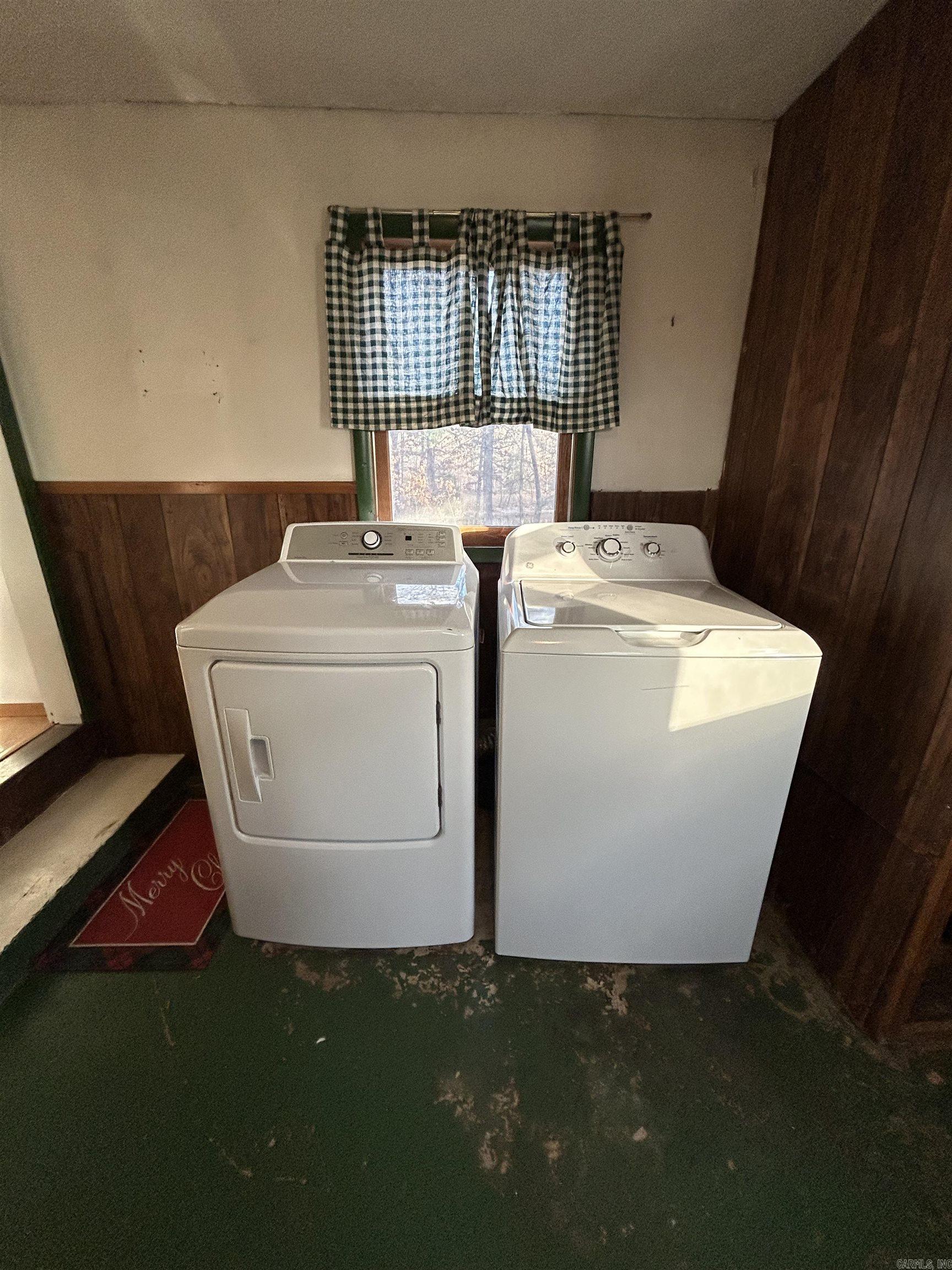 2483 County Road 314  Alton, MO