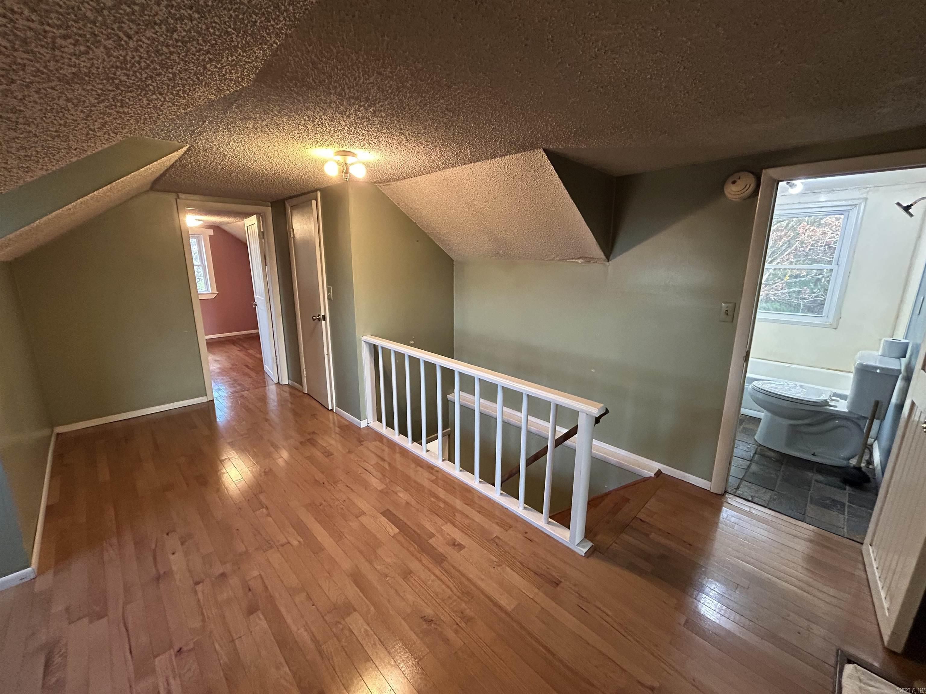 2483 County Road 314  Alton, MO