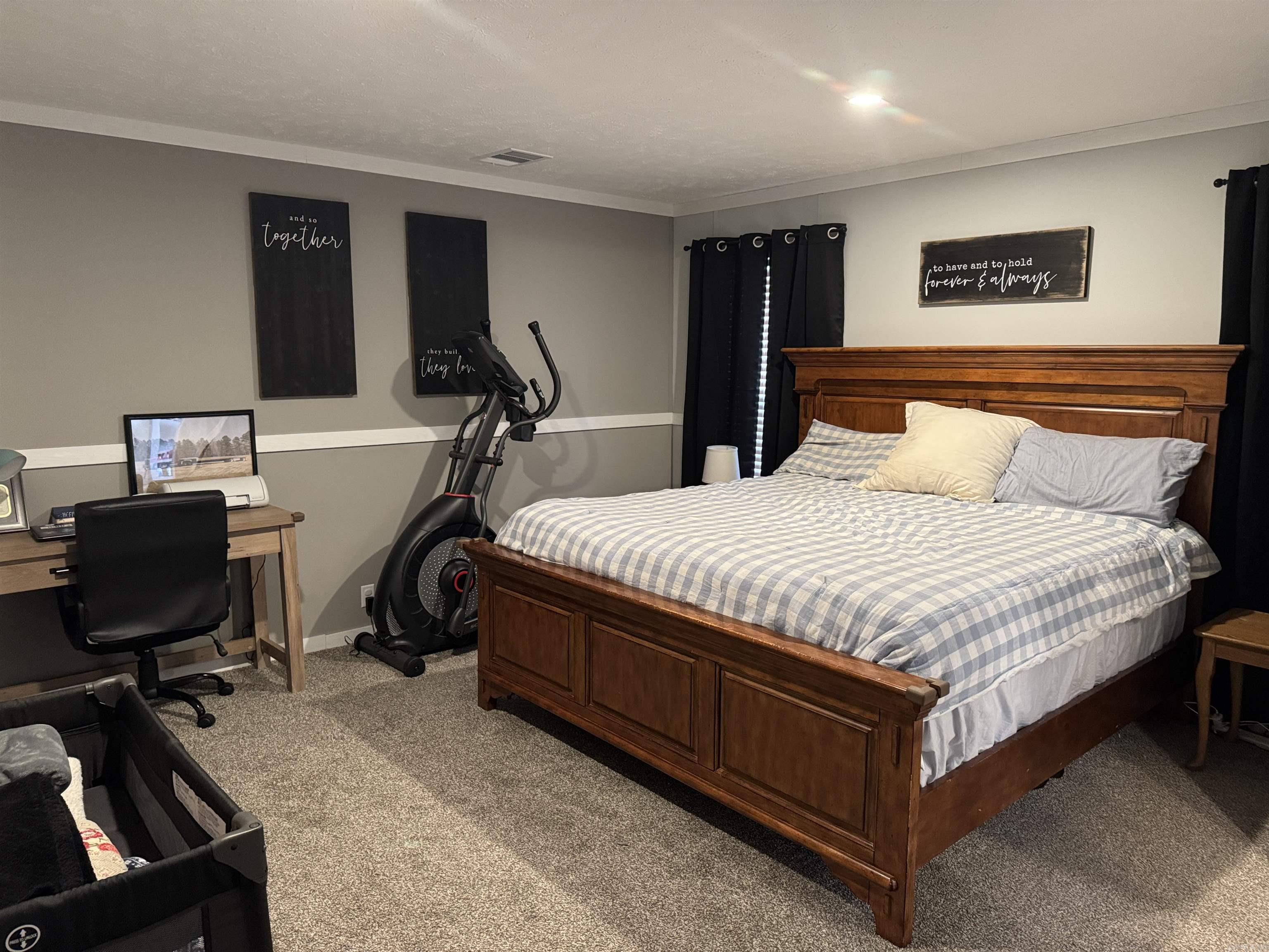 1224 Fox Chase  Greers Ferry, AR