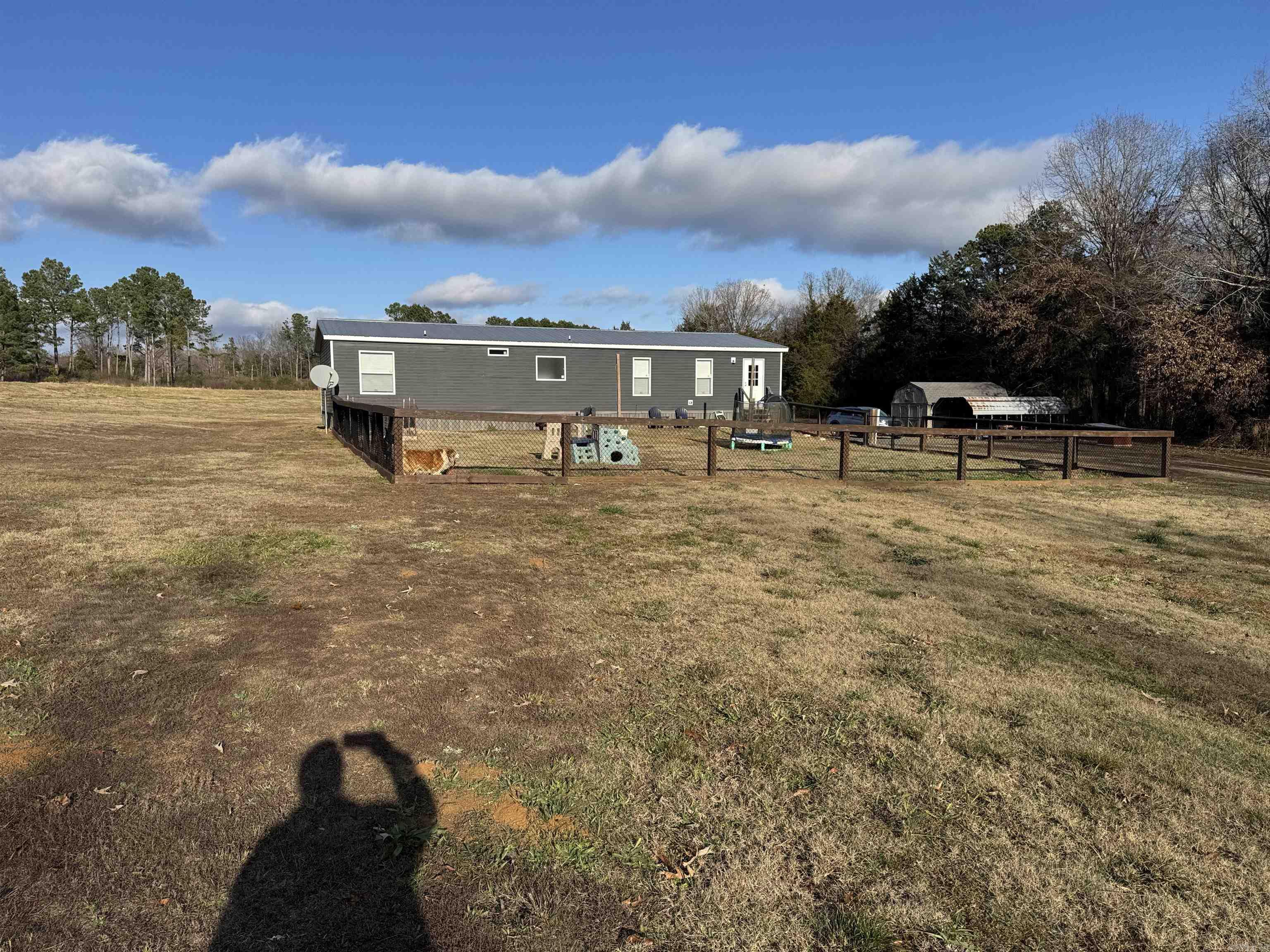 1224 Fox Chase  Greers Ferry, AR