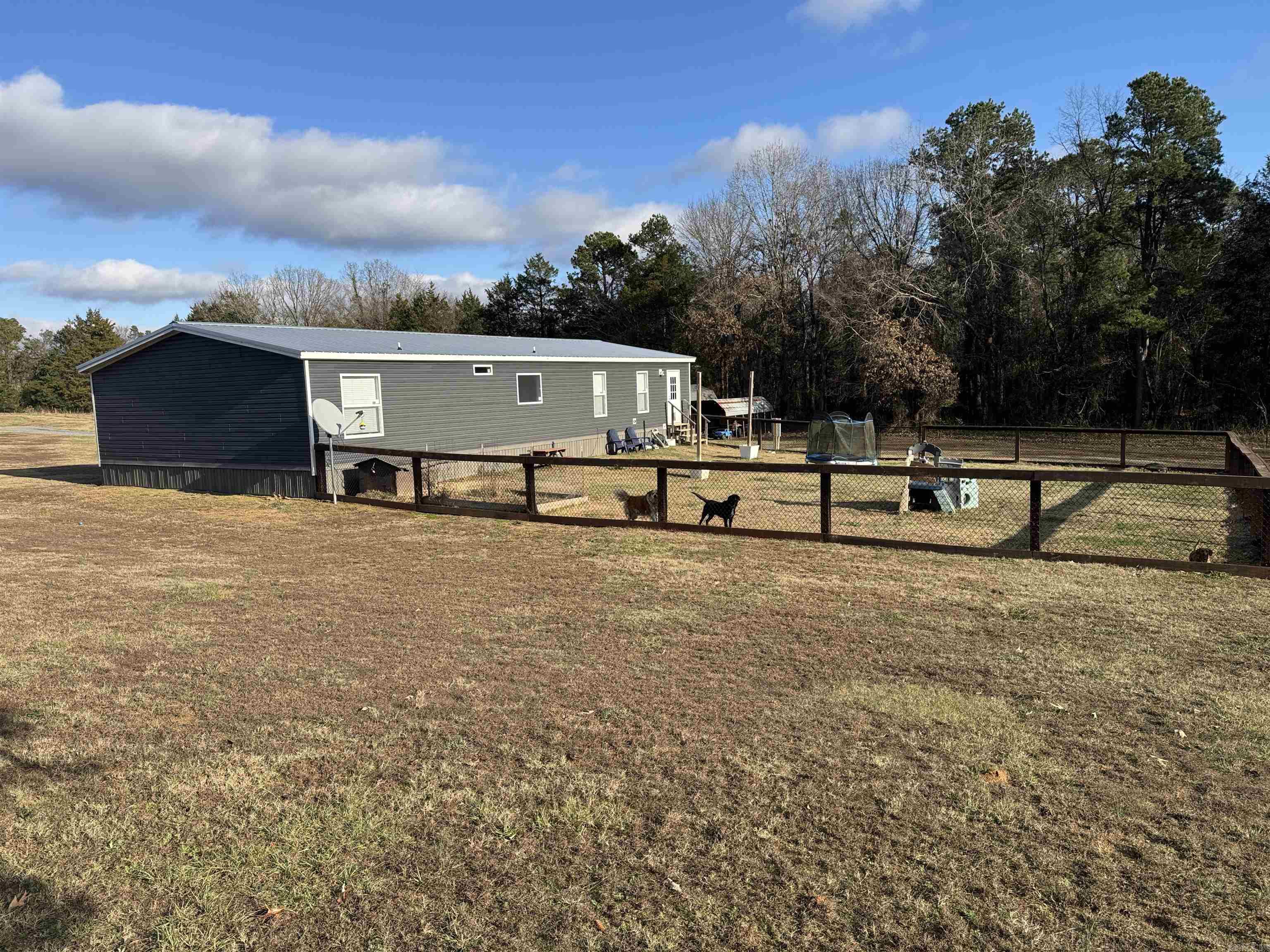 1224 Fox Chase  Greers Ferry, AR