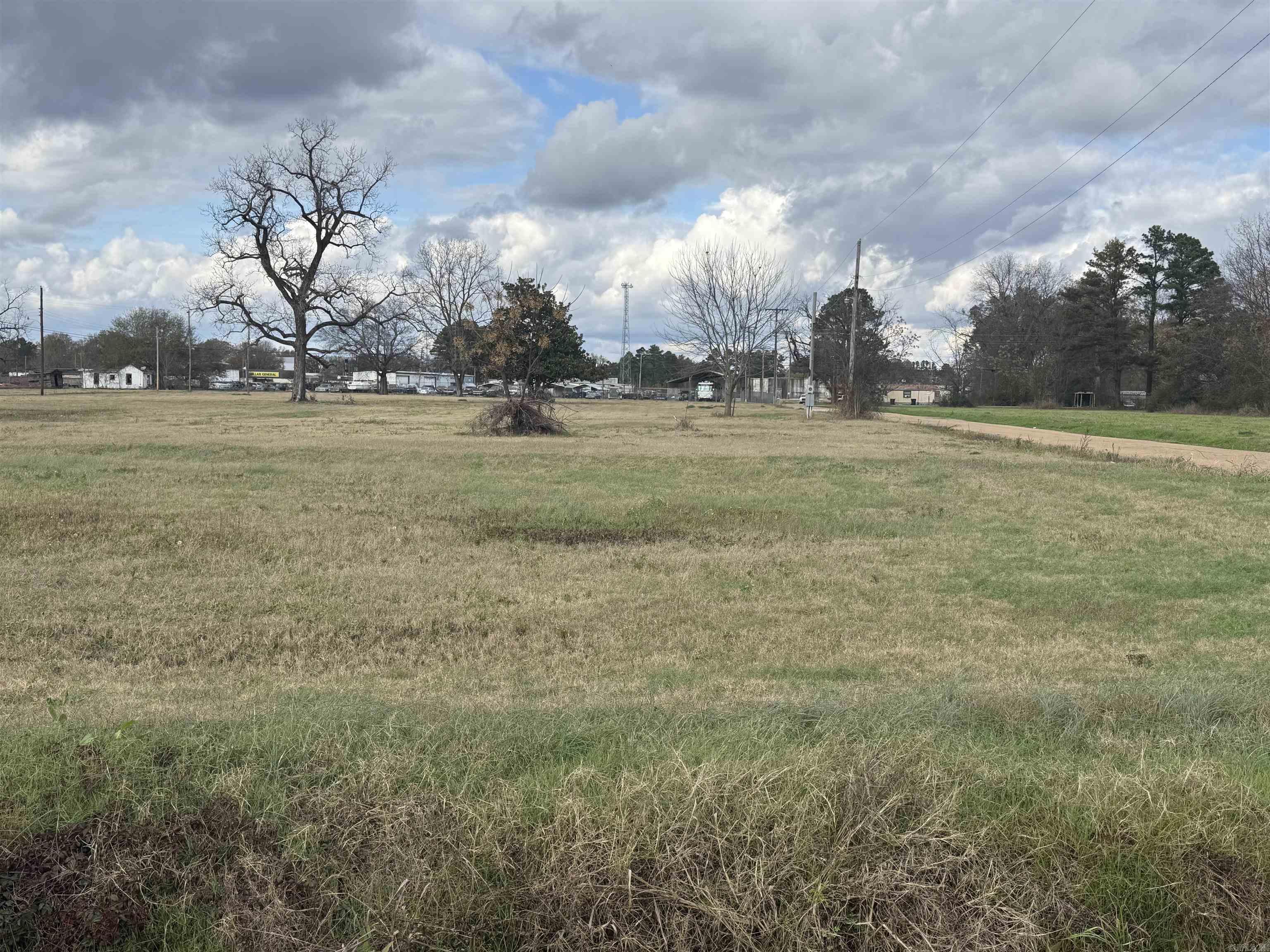 00 S 10th South Tenth Street, Clarendon AR 72029 Clarendon, AR