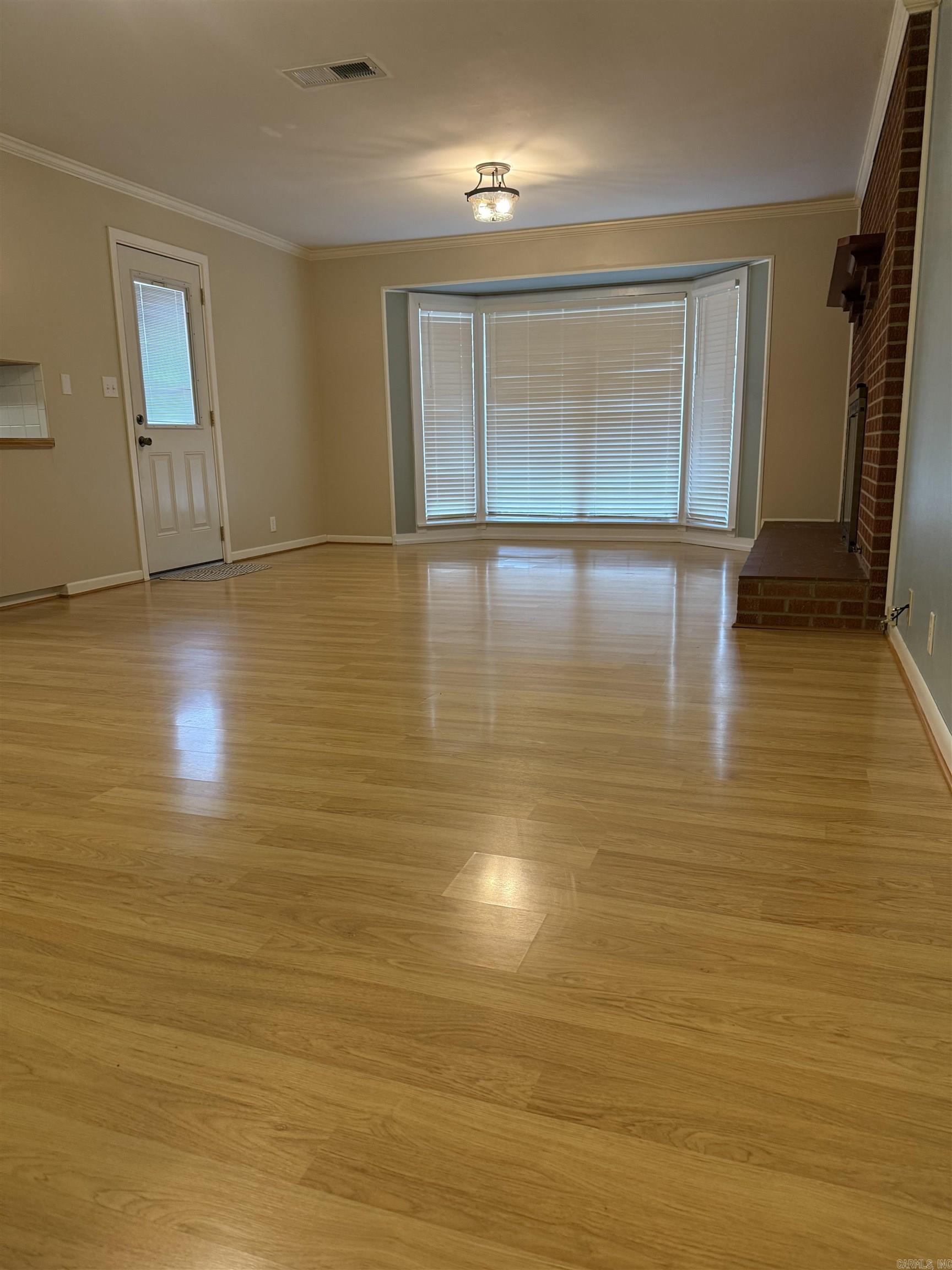 1001 W Johnson  Nashville, AR