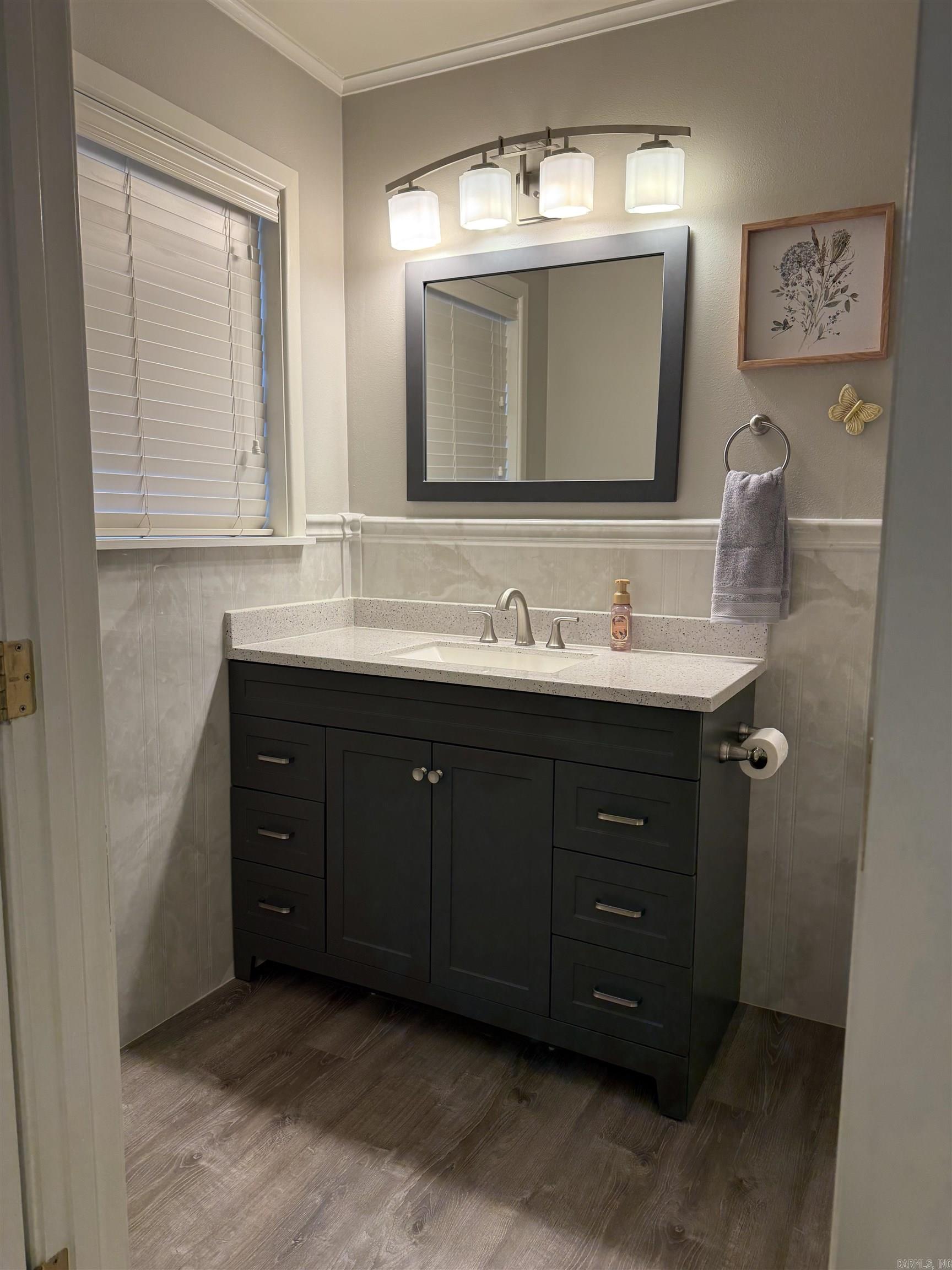 1001 W Johnson  Nashville, AR