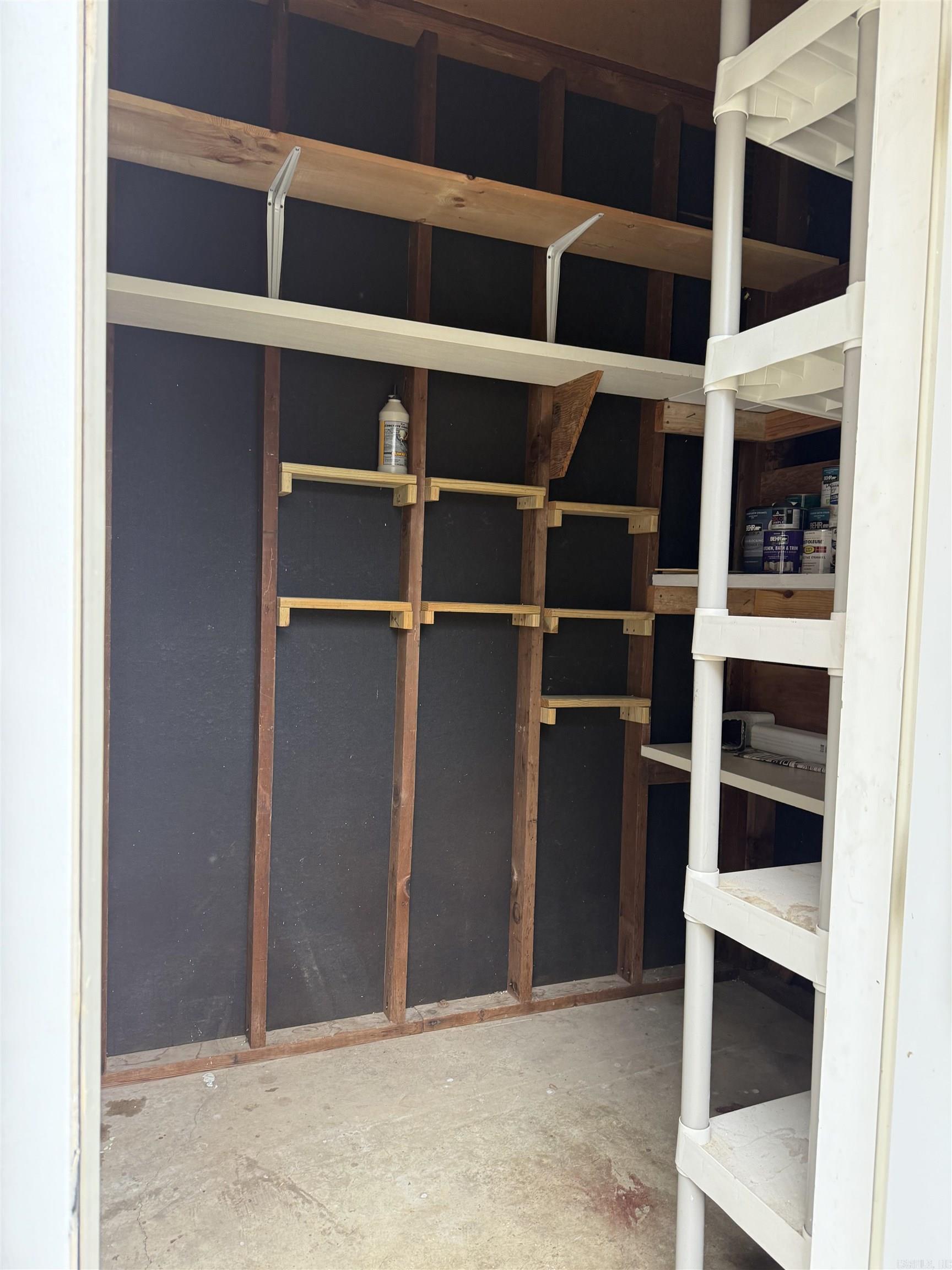 1001 W Johnson  Nashville, AR