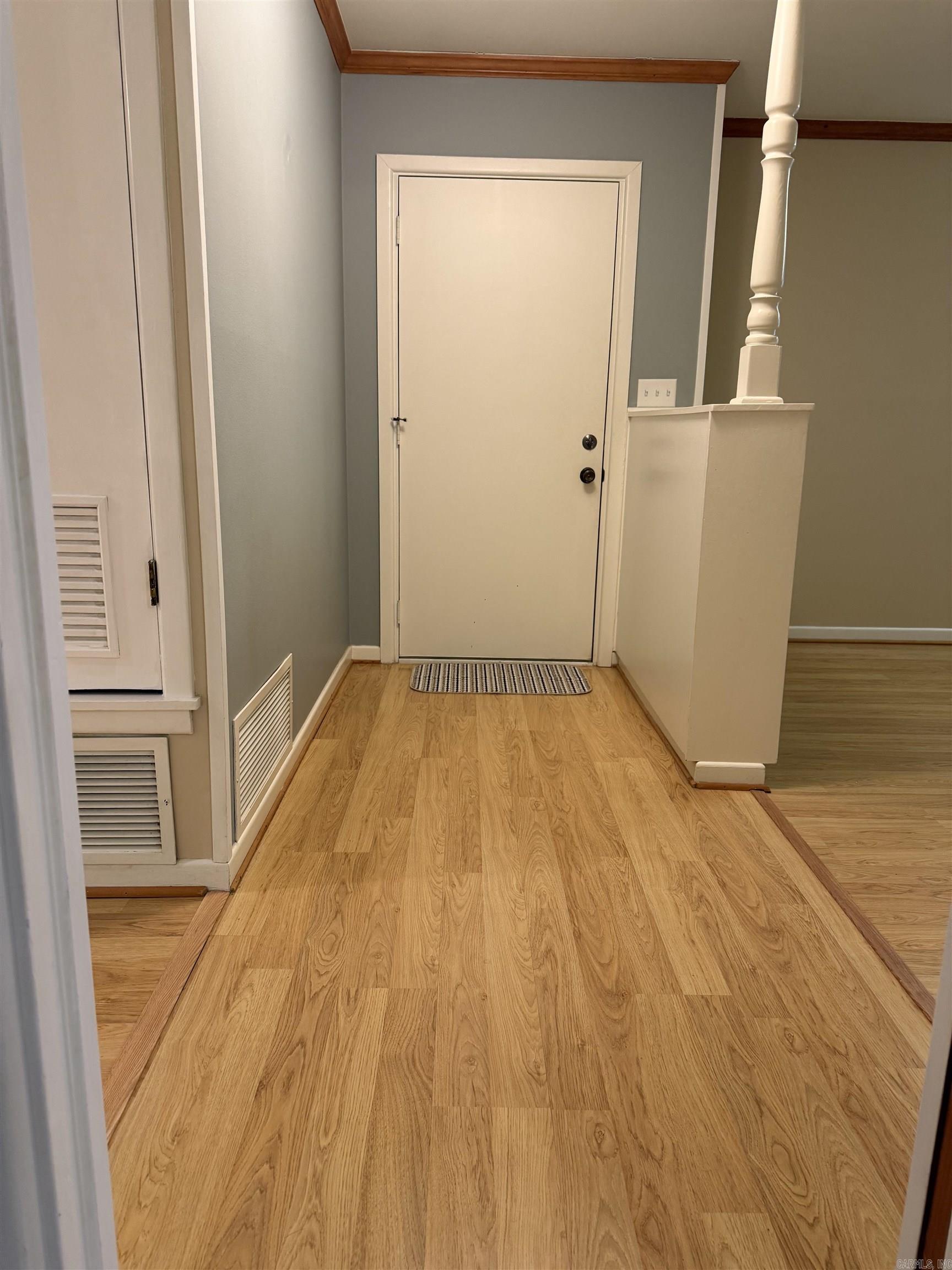 1001 W Johnson  Nashville, AR