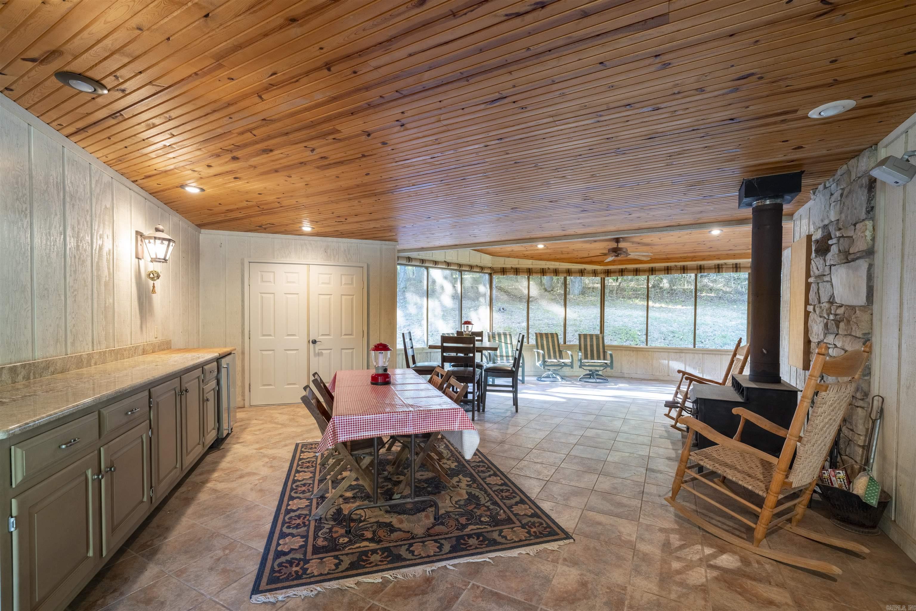 505 Clabber Lane  Yellville, AR