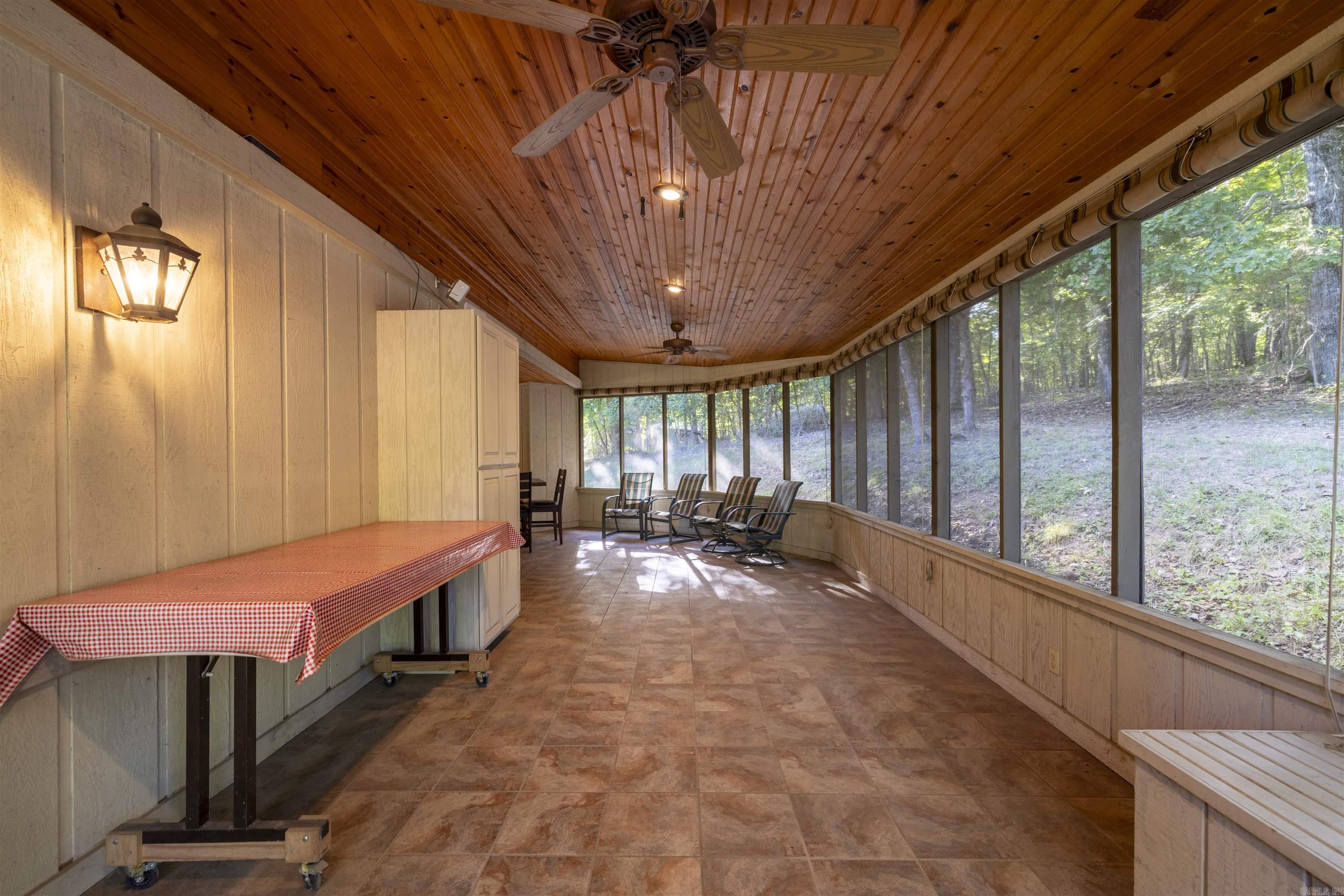 505 Clabber Lane  Yellville, AR