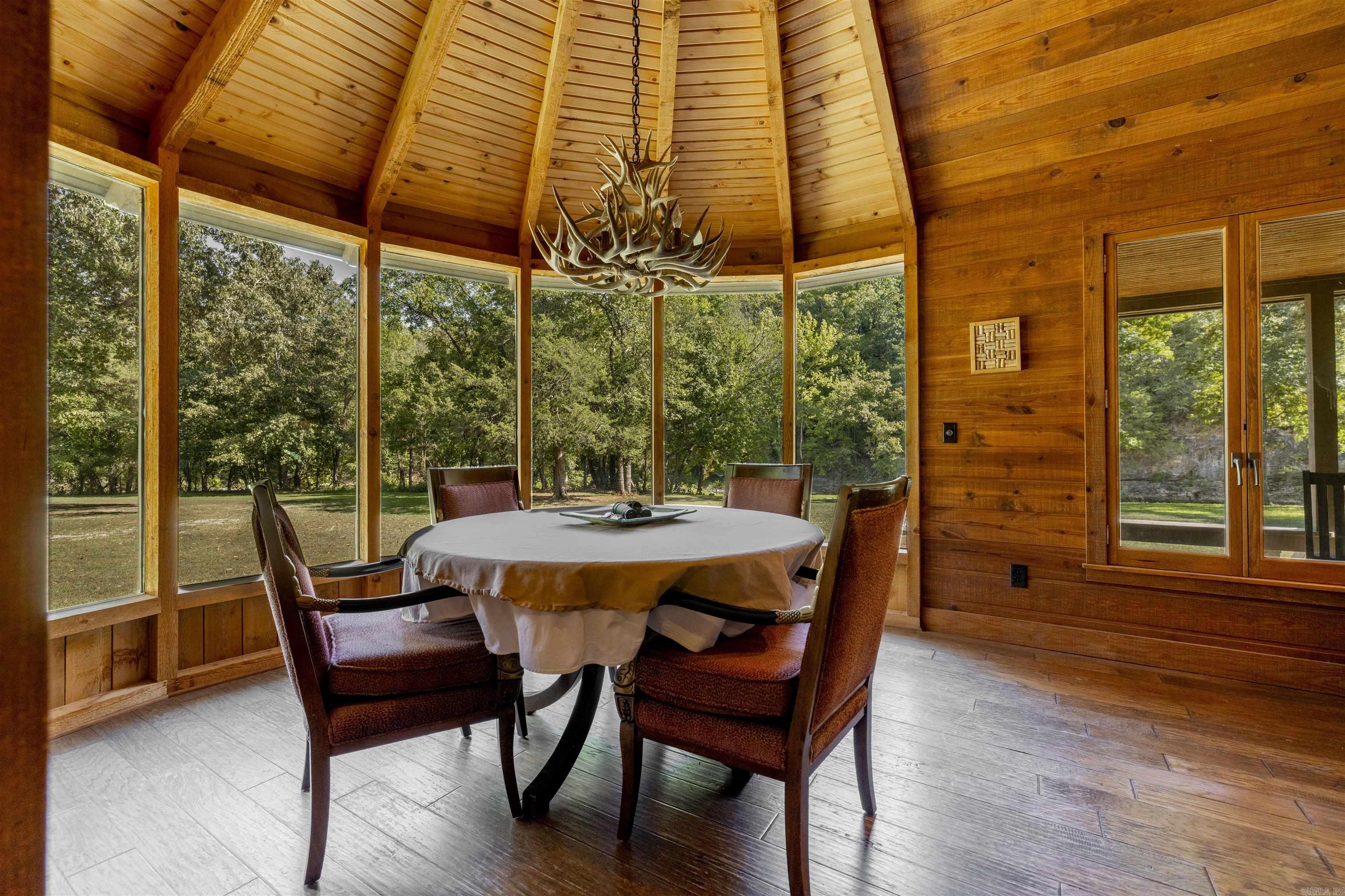 505 Clabber Lane  Yellville, AR