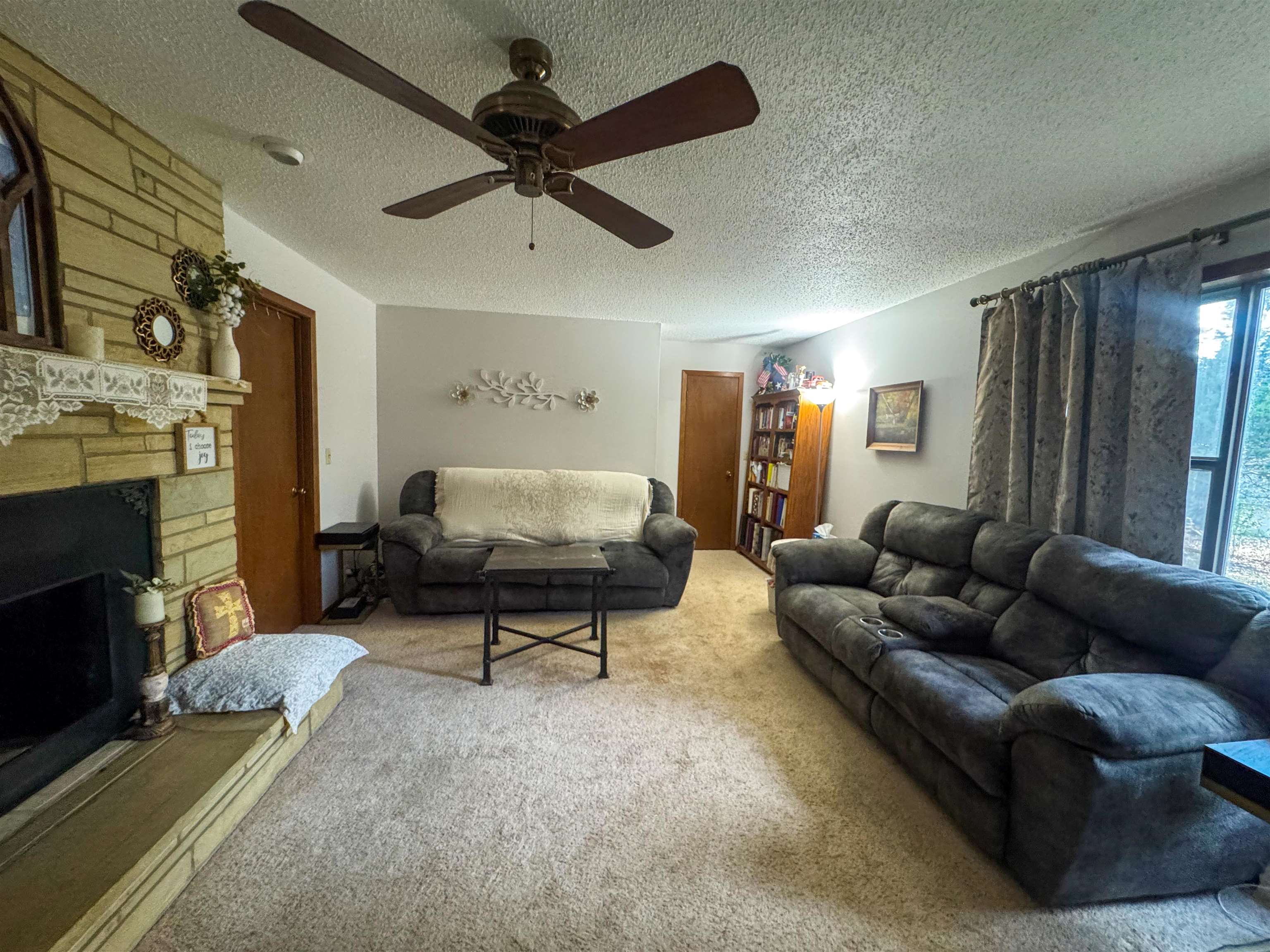 4 Menominee  Cherokee Village, AR