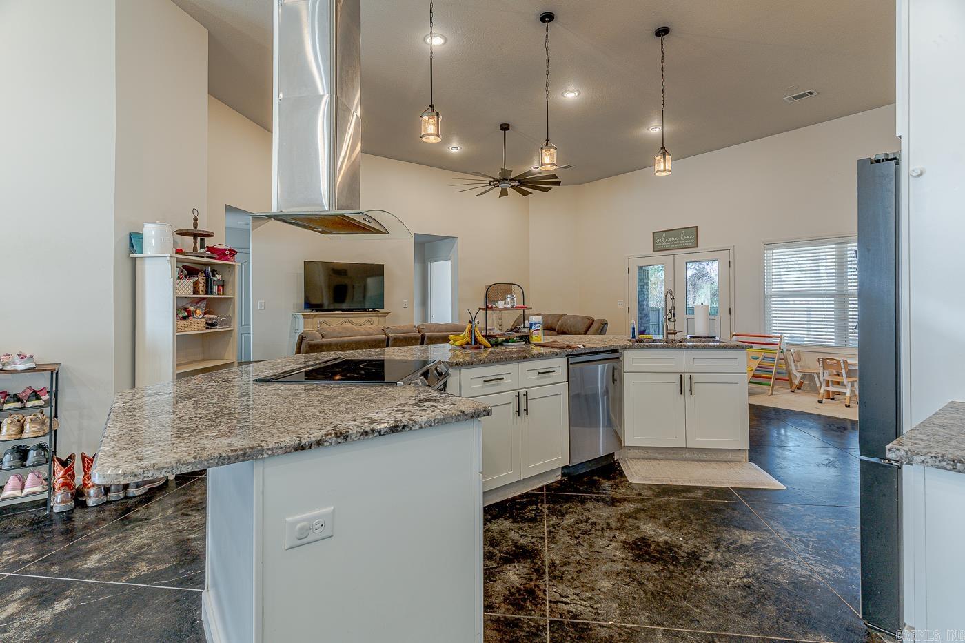 697 Old Bridger  Jonesboro, AR