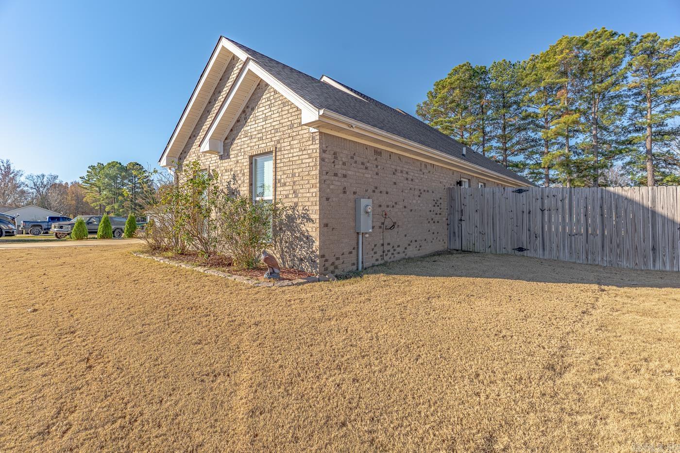 697 Old Bridger  Jonesboro, AR