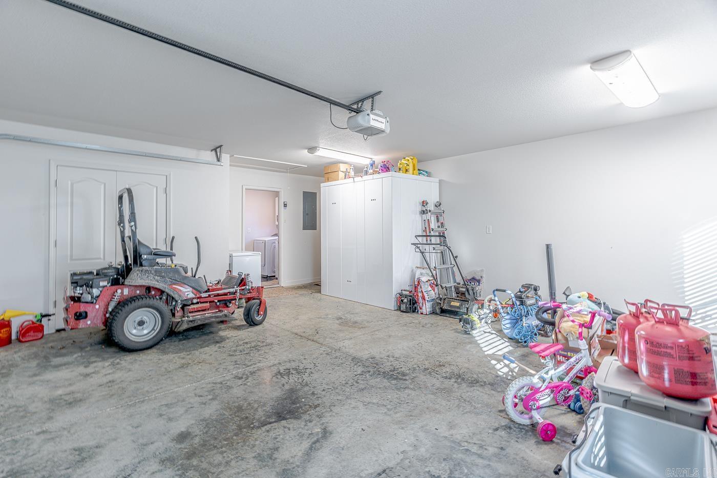 697 Old Bridger  Jonesboro, AR