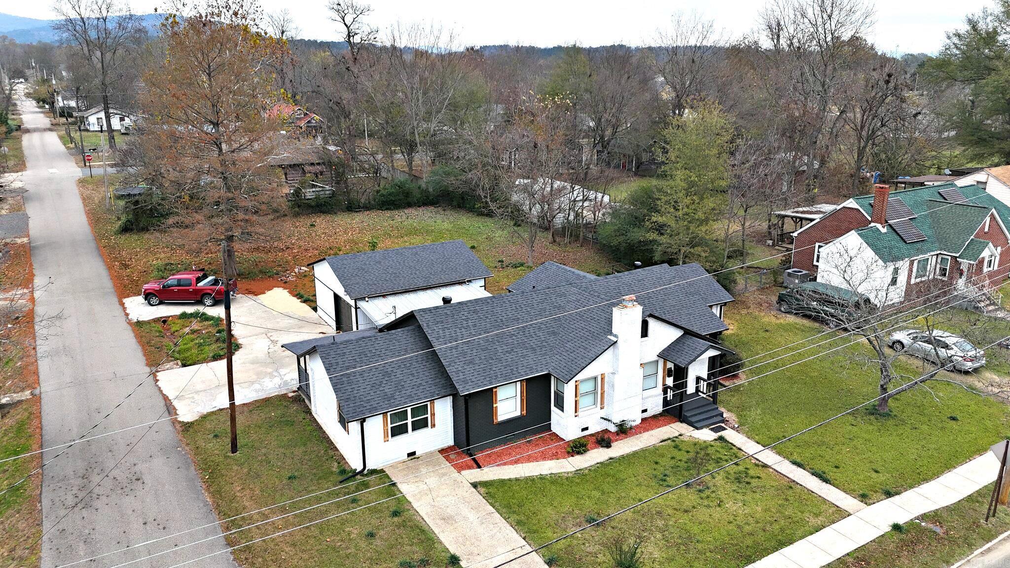 1311 Reeves Ave  Mena, AR