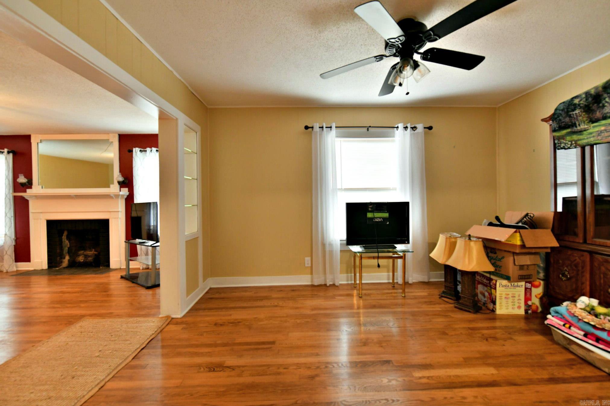 1311 Reeves Ave  Mena, AR