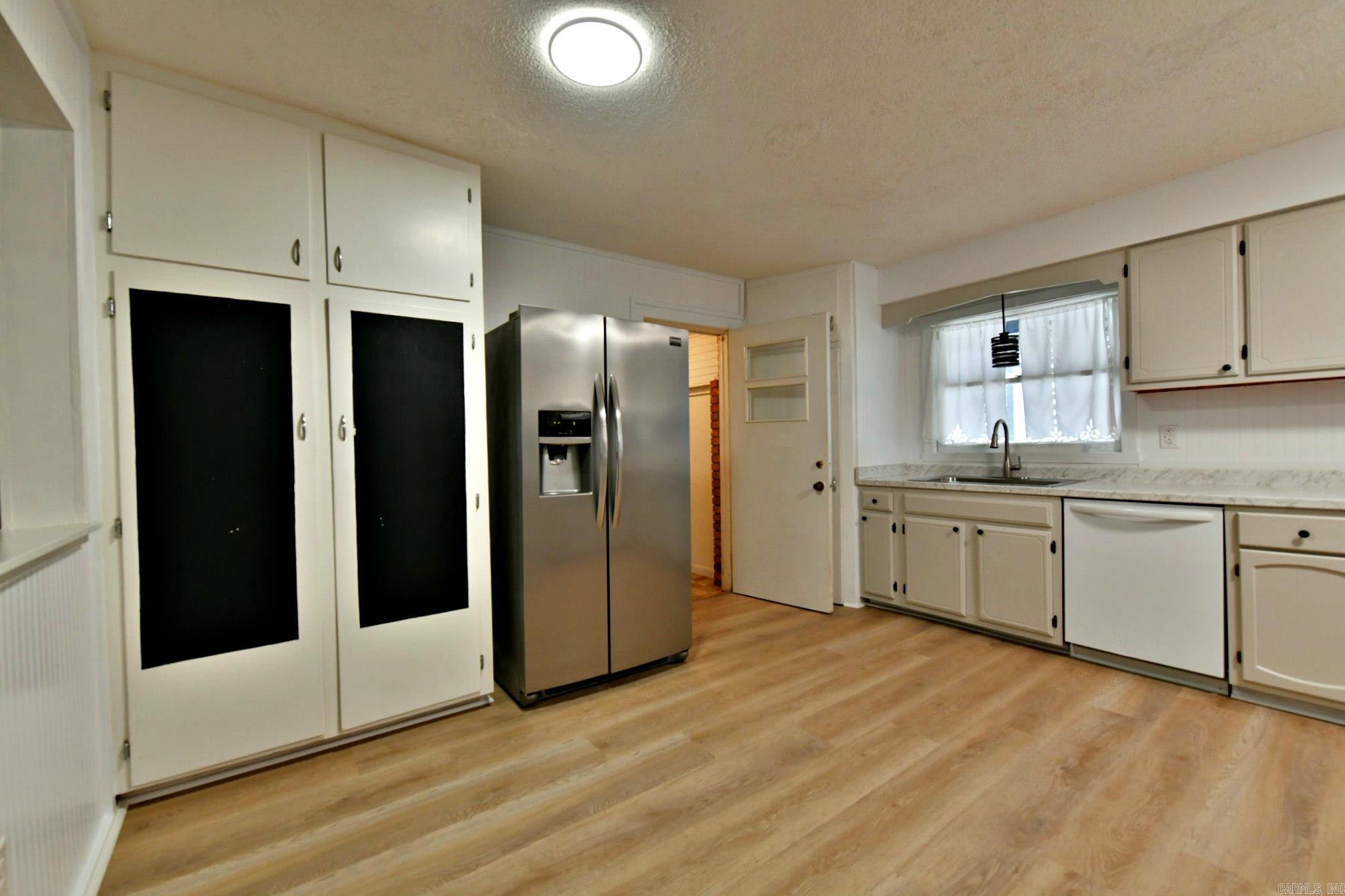 1311 Reeves Ave  Mena, AR