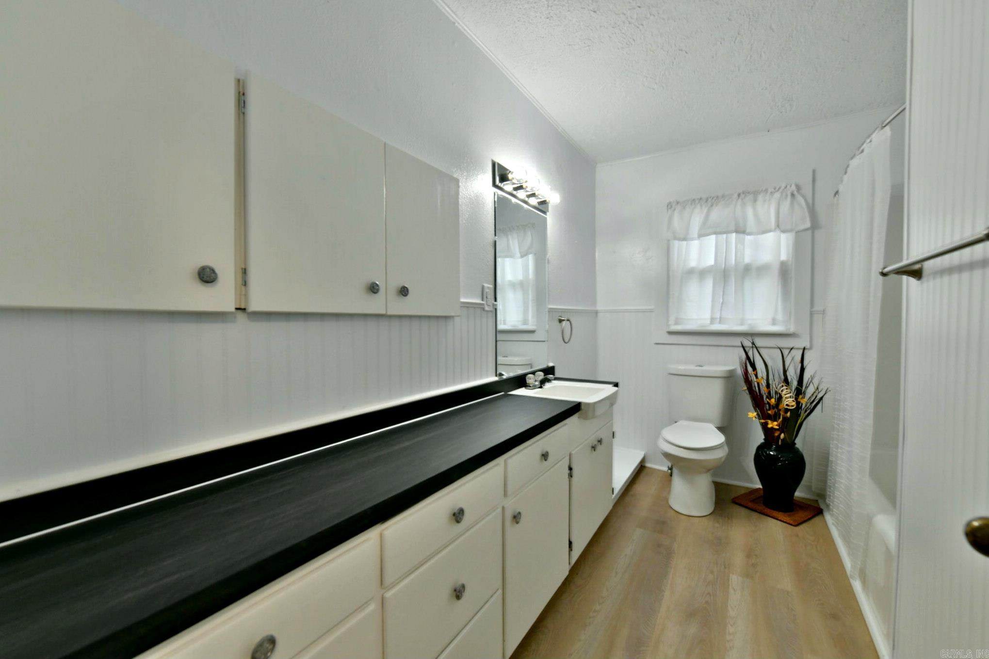 1311 Reeves Ave  Mena, AR