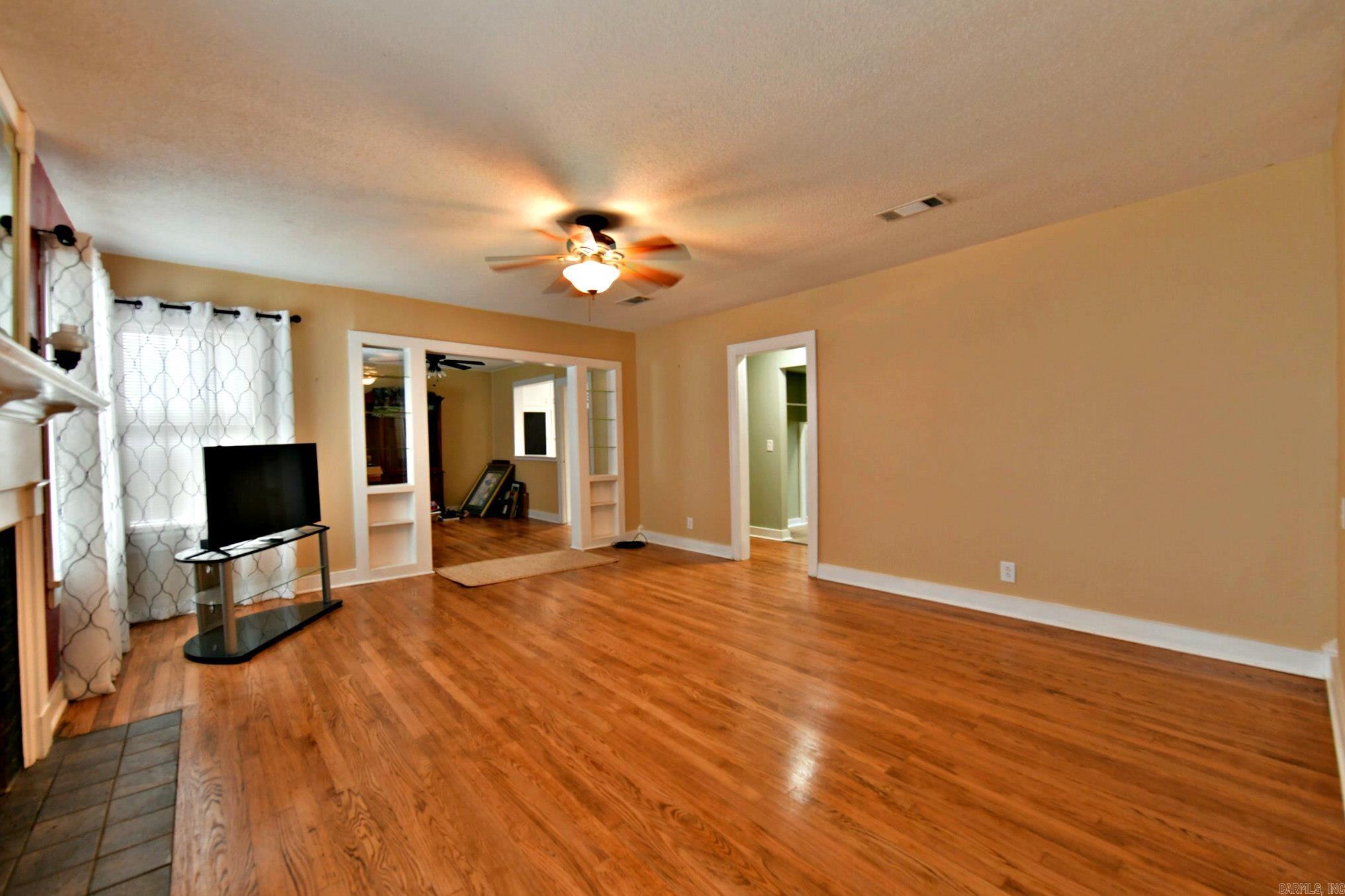 1311 Reeves Ave  Mena, AR