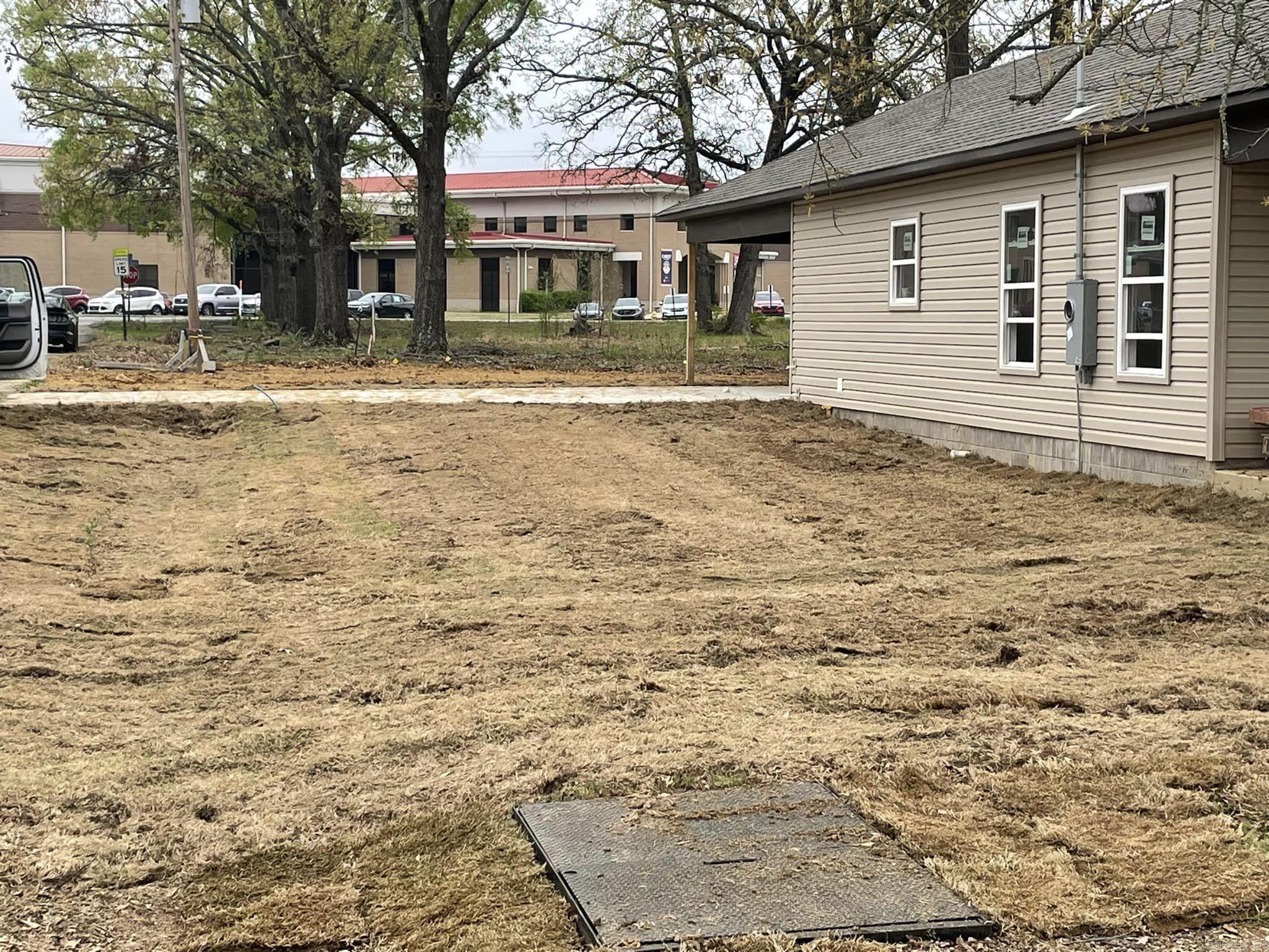 211 N Jackson  Cabot, AR