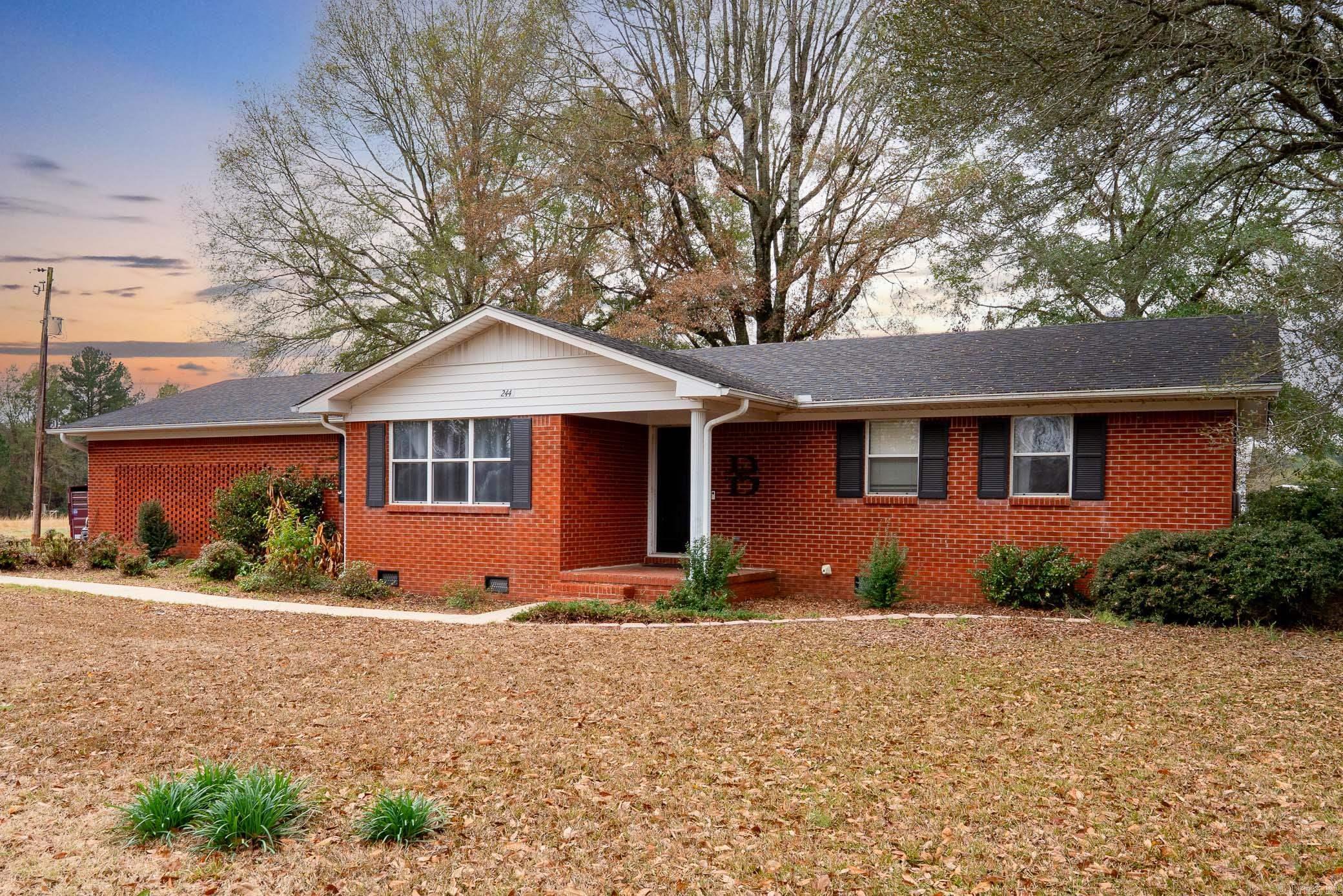 244 Walker Cutoff  Donaldson, AR