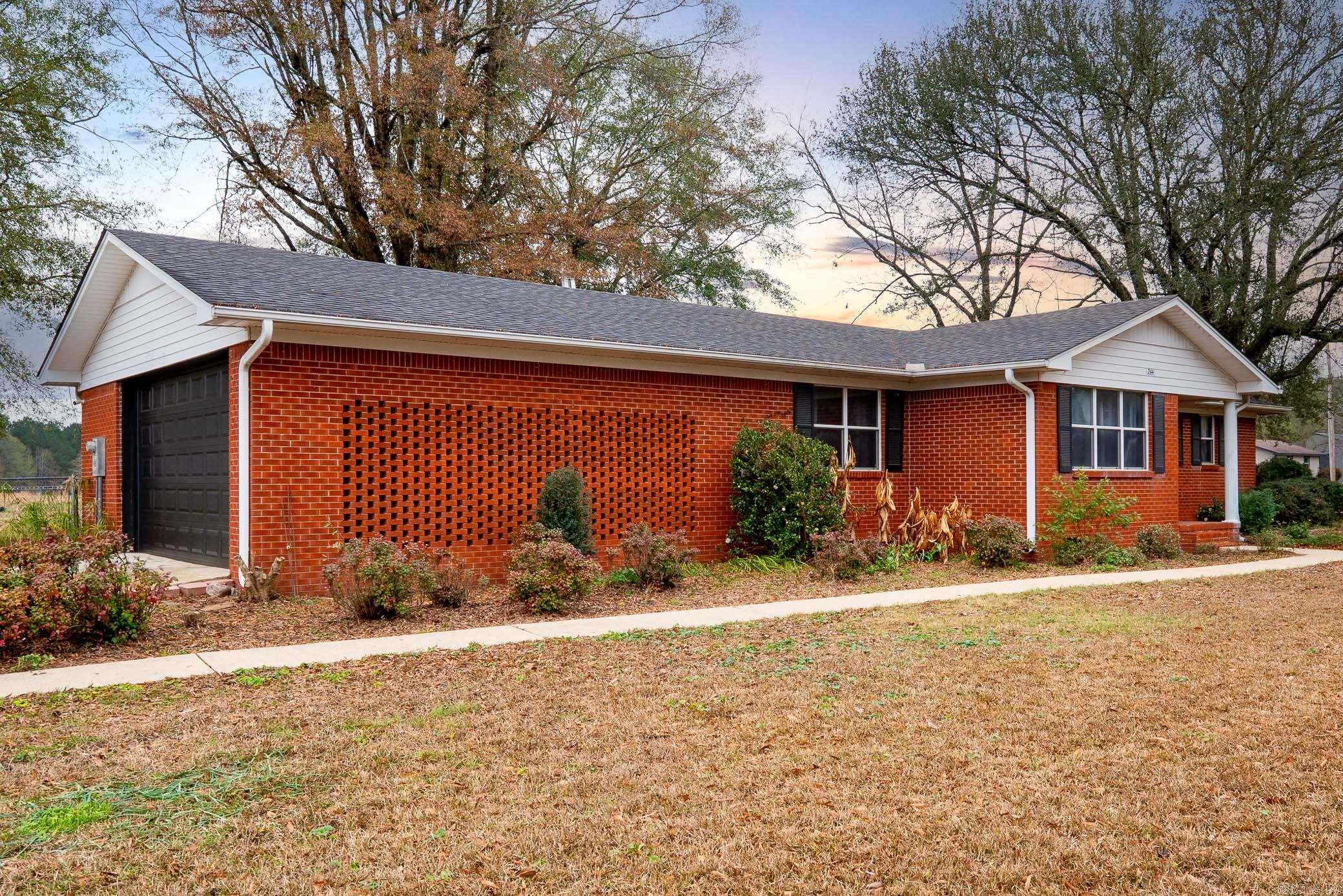 244 Walker Cutoff  Donaldson, AR