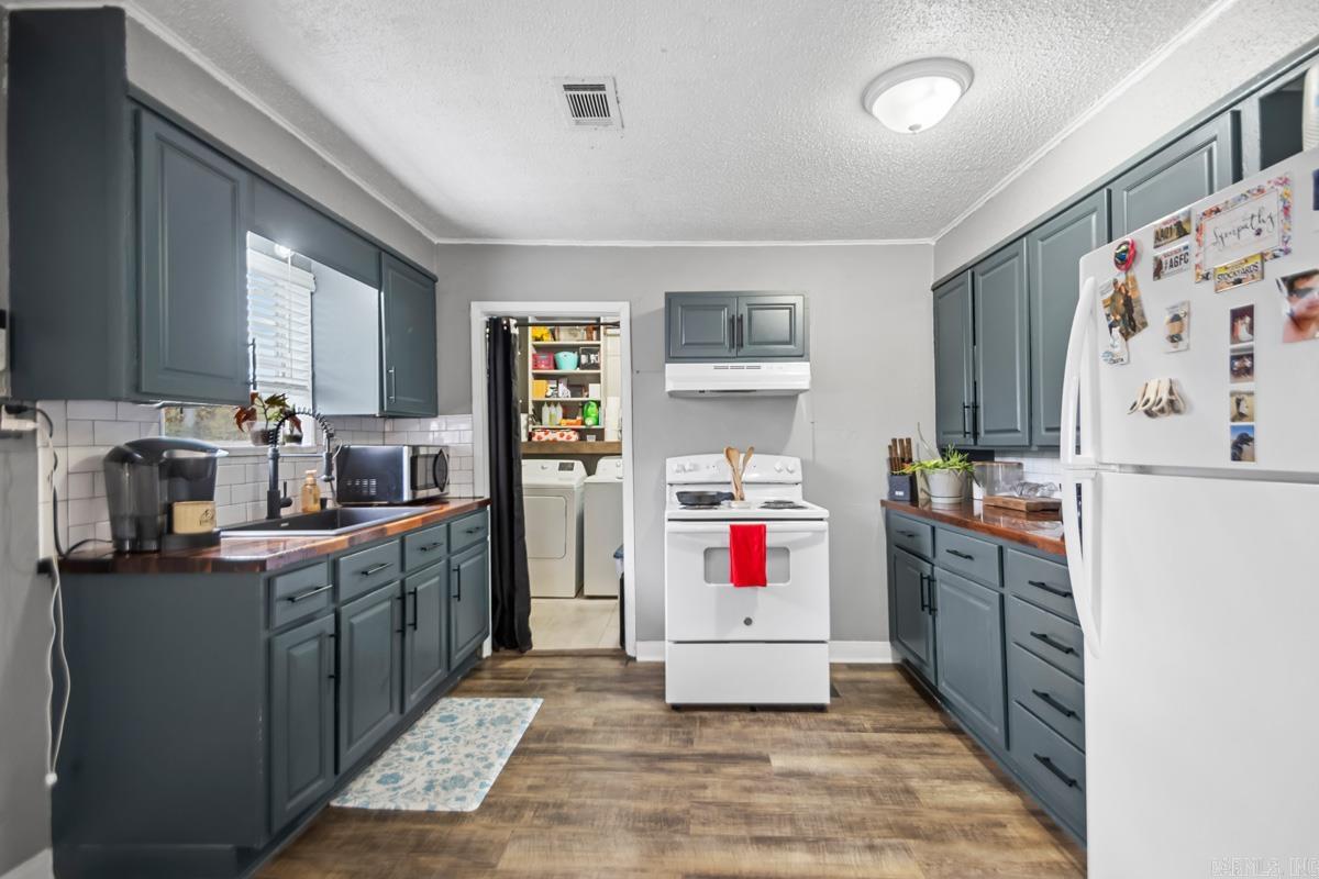 13515 Mail Route Road  Little Rock, AR