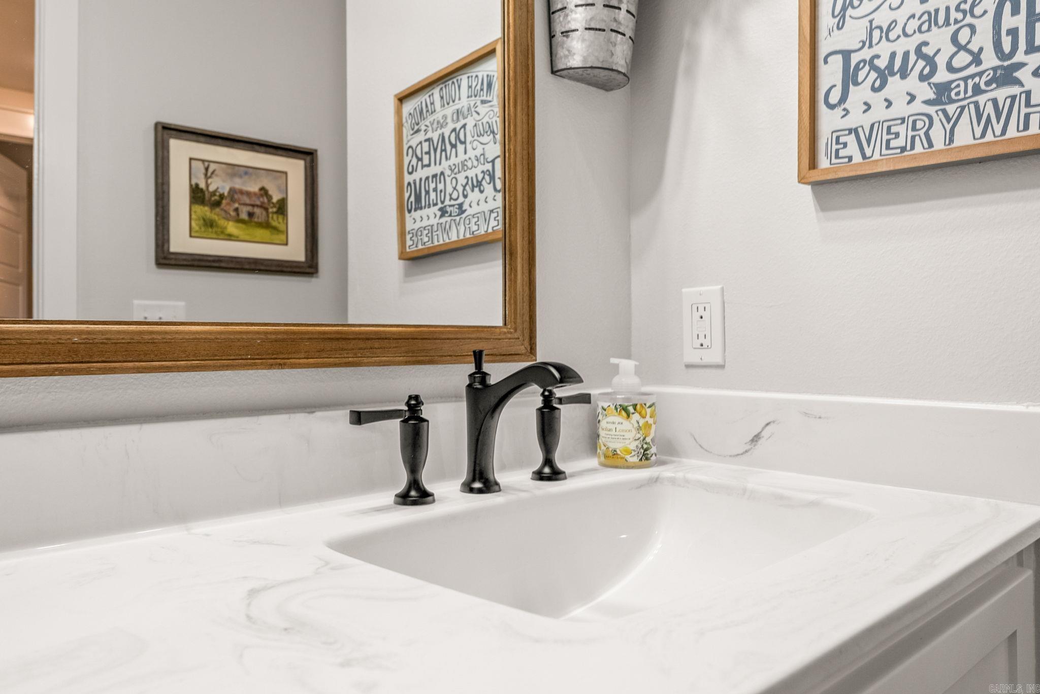 168 Burgess  Greenbrier, AR