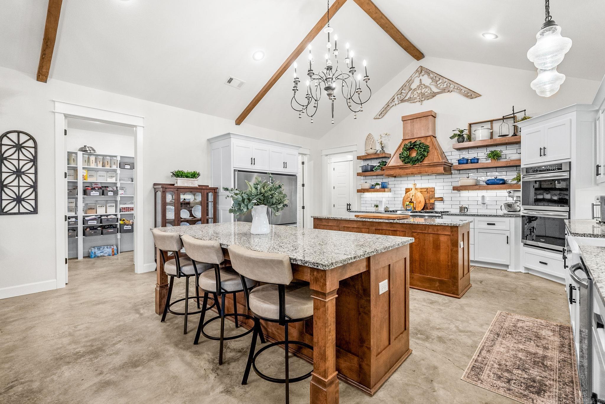 168 Burgess  Greenbrier, AR