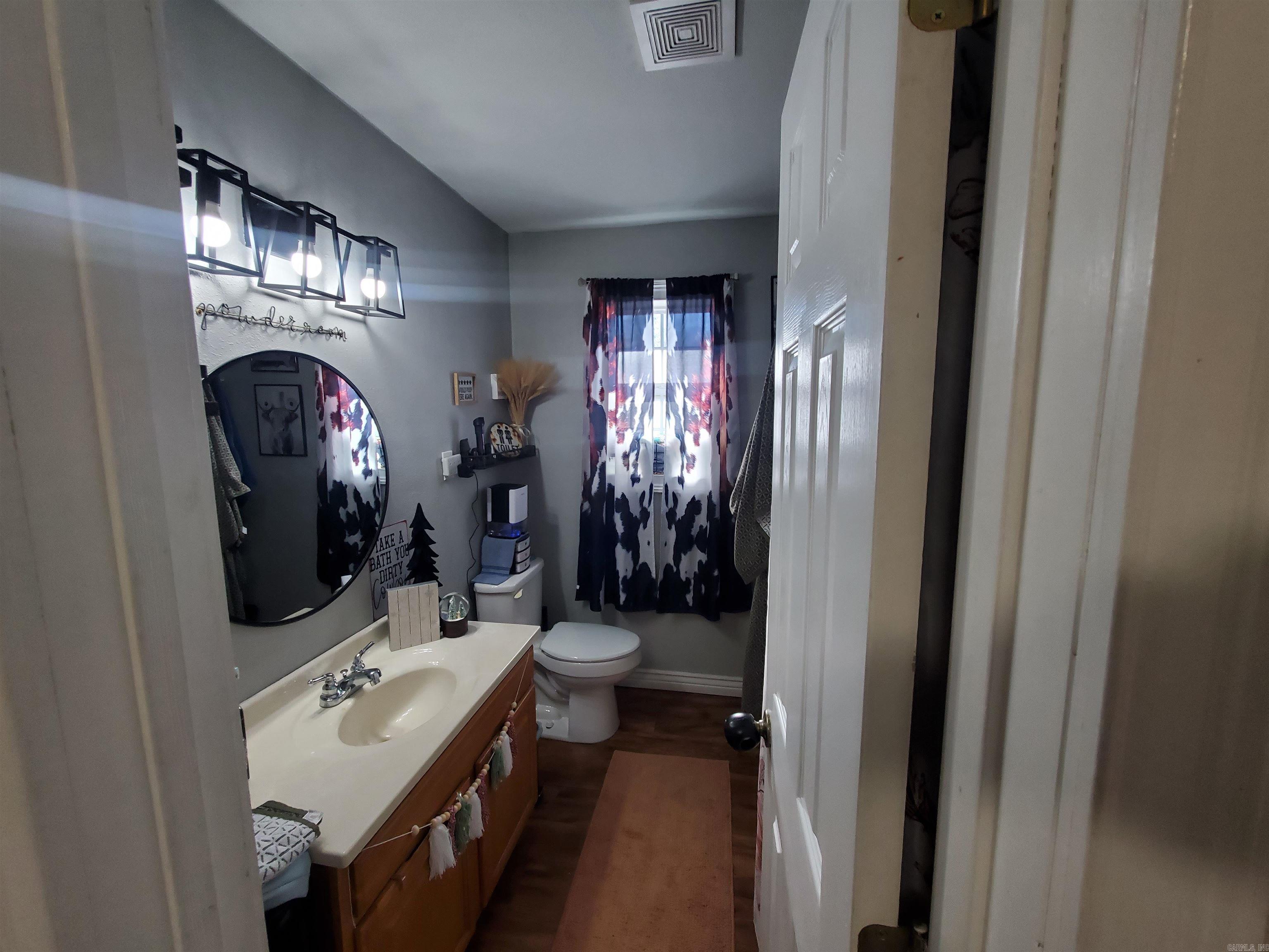 714 W 7th Street Rector, AR 72461