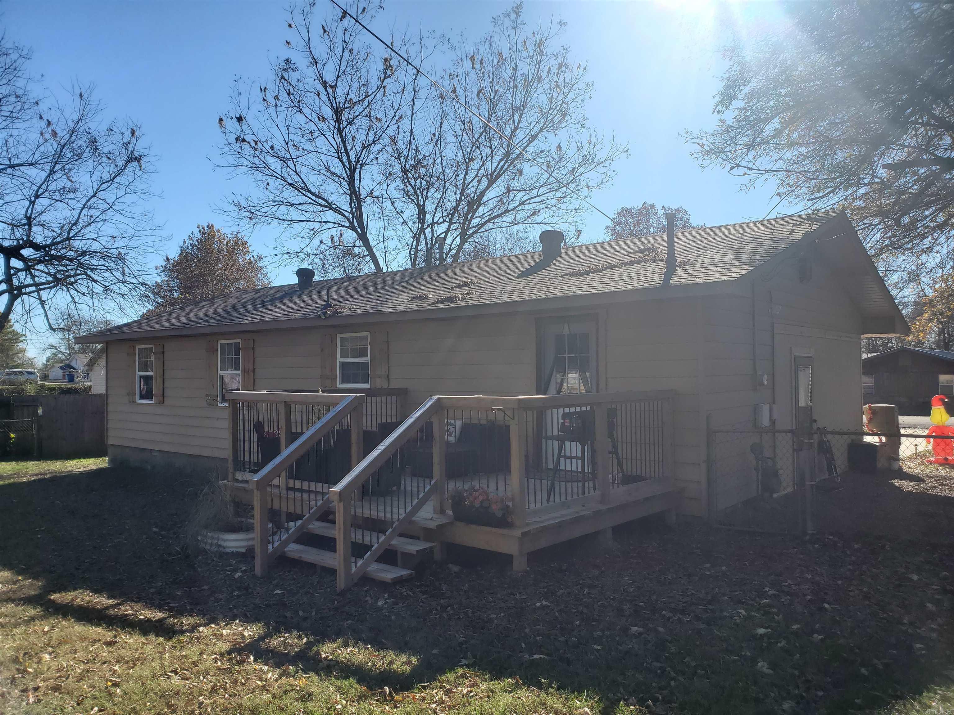 714 W 7th Street Rector, AR 72461