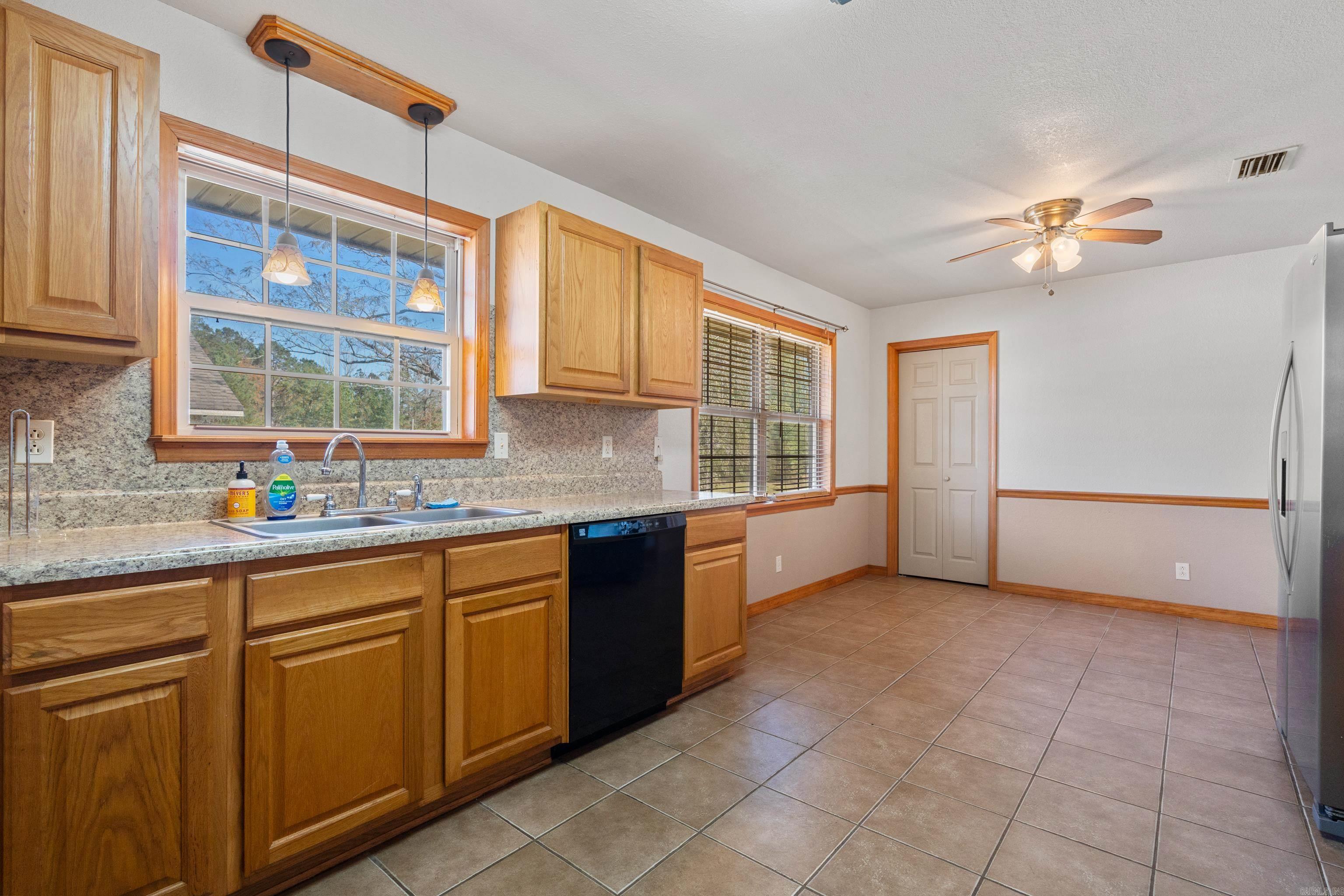 3707 Highway 128 Bismarck, AR 71929